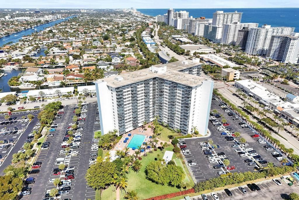 Photo of 3300 NE 36th Street #1617, Fort Lauderdale, FL 33308 (MLS # F10554814)