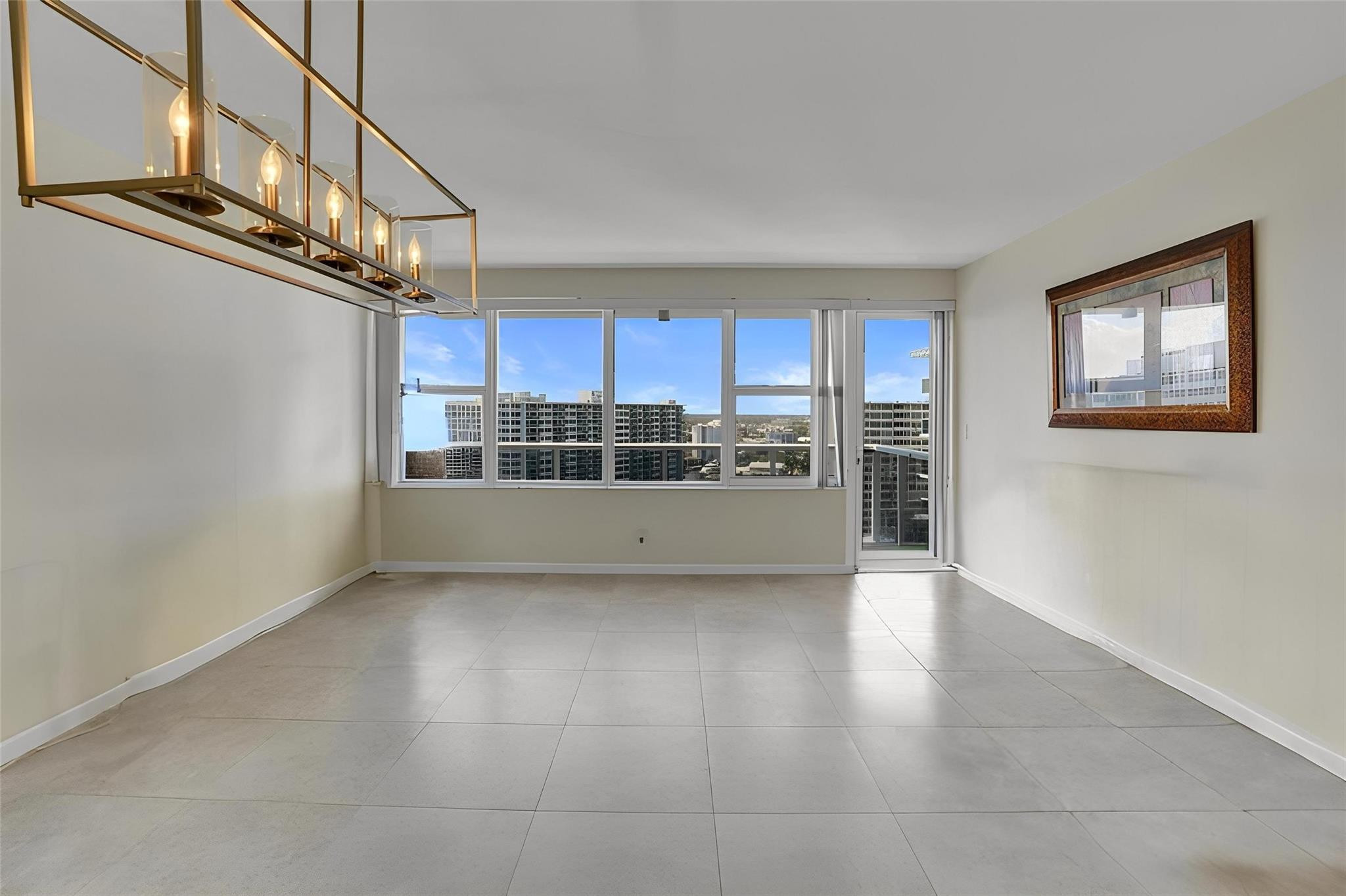 Coral Ridge Towers East - Residential