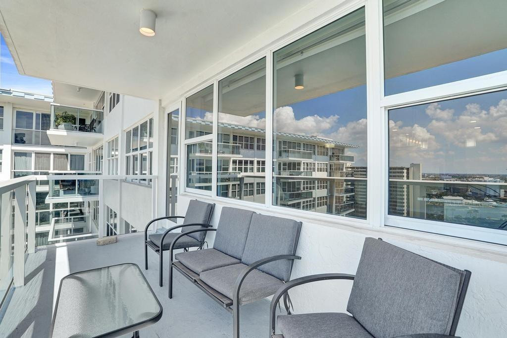 Coral Ridge Towers East - Residential