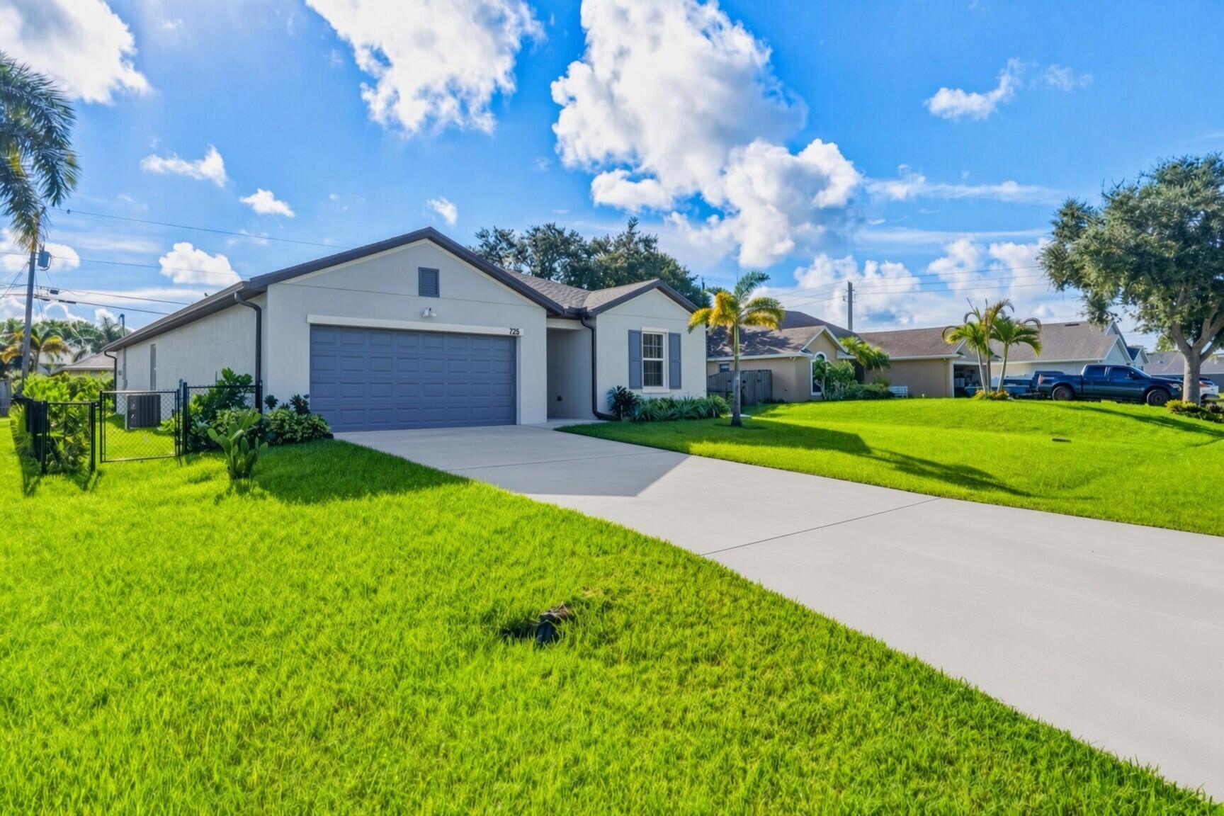 226 SW MILBURN Circle