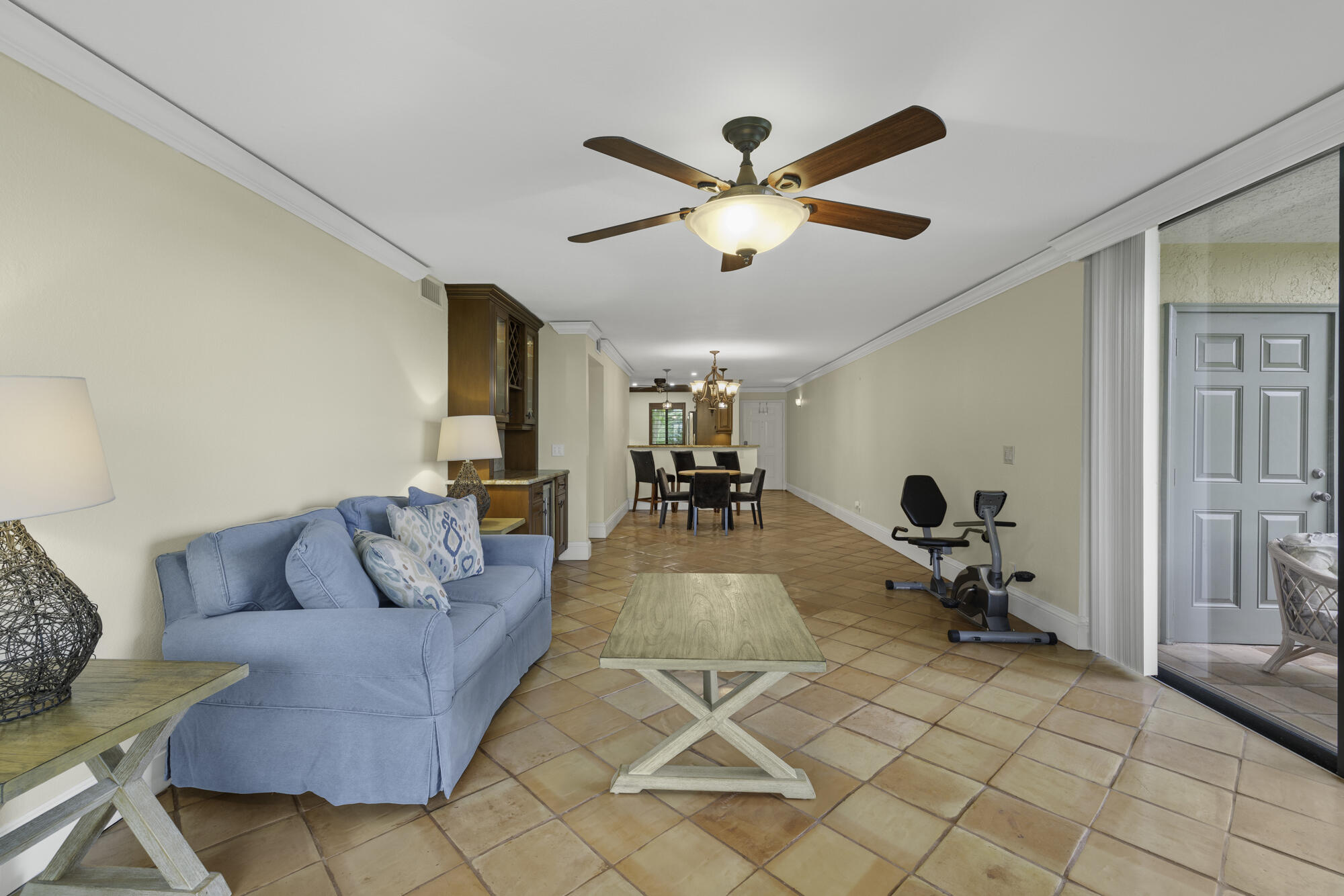 HIDDEN BANYAN CONDO - Residential