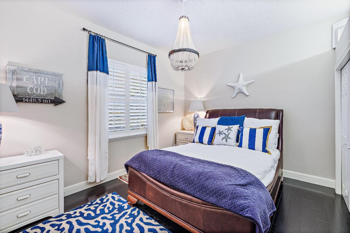 NORTH FORK - Residential