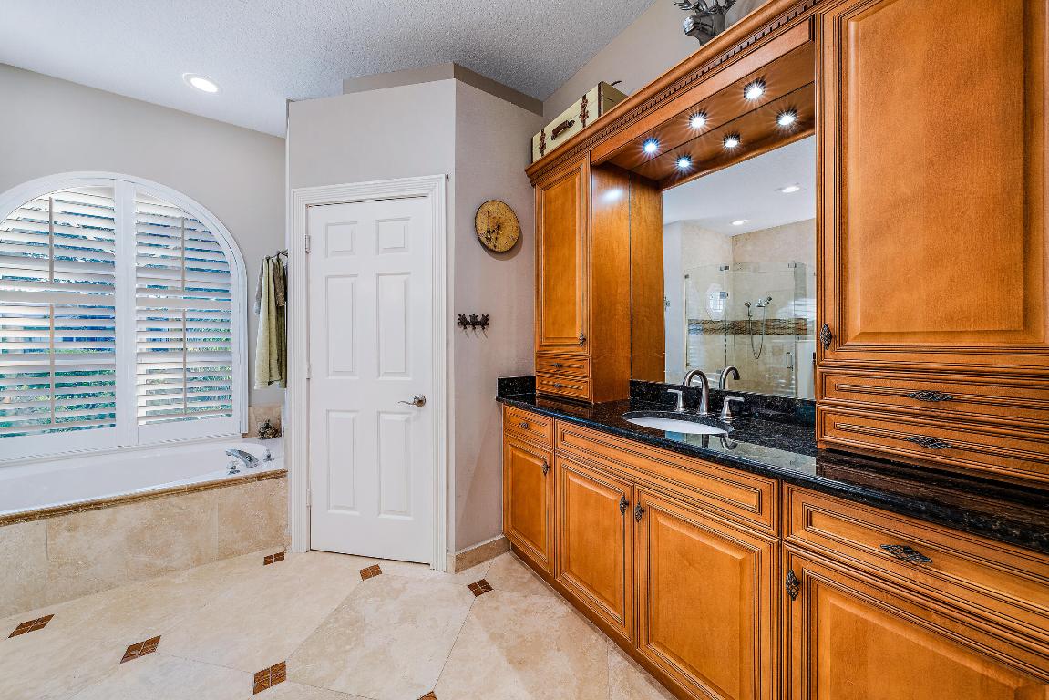 NORTH FORK - Residential