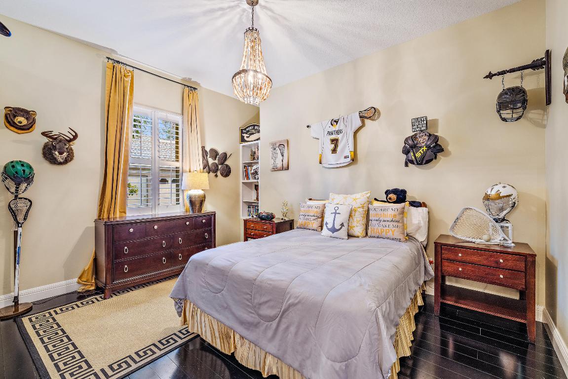 NORTH FORK - Residential