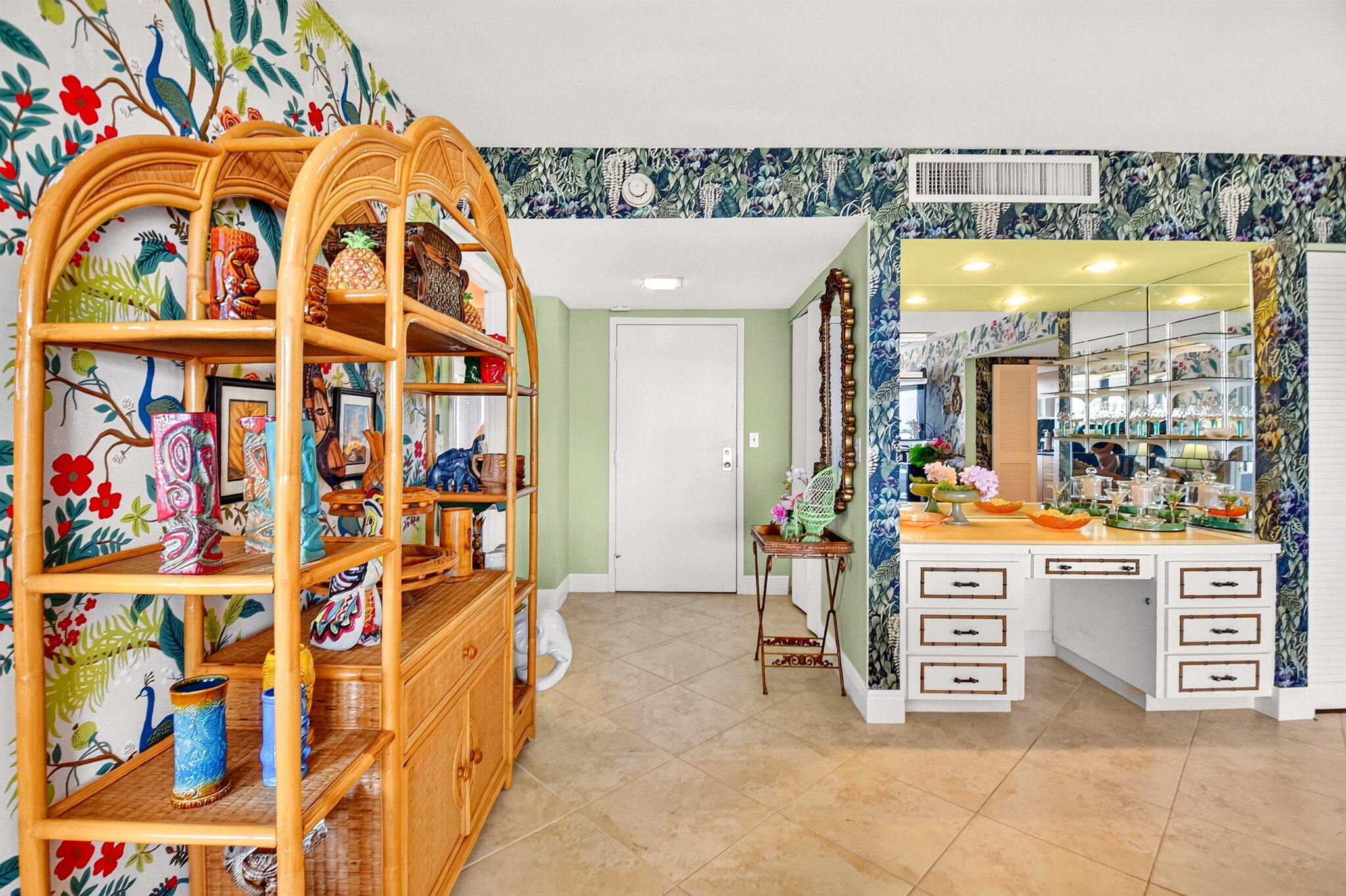 3589 S Ocean Boulevard 908