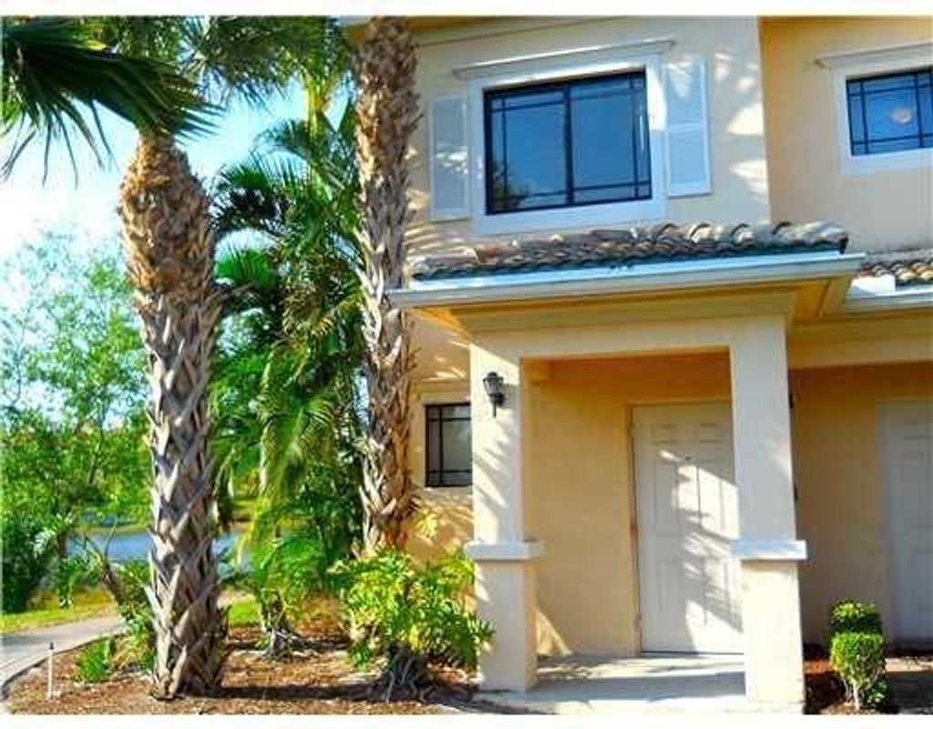 Photo of 2728 Anzio Court #102, Palm Beach Gardens, FL 33410 (MLS # R10710501)