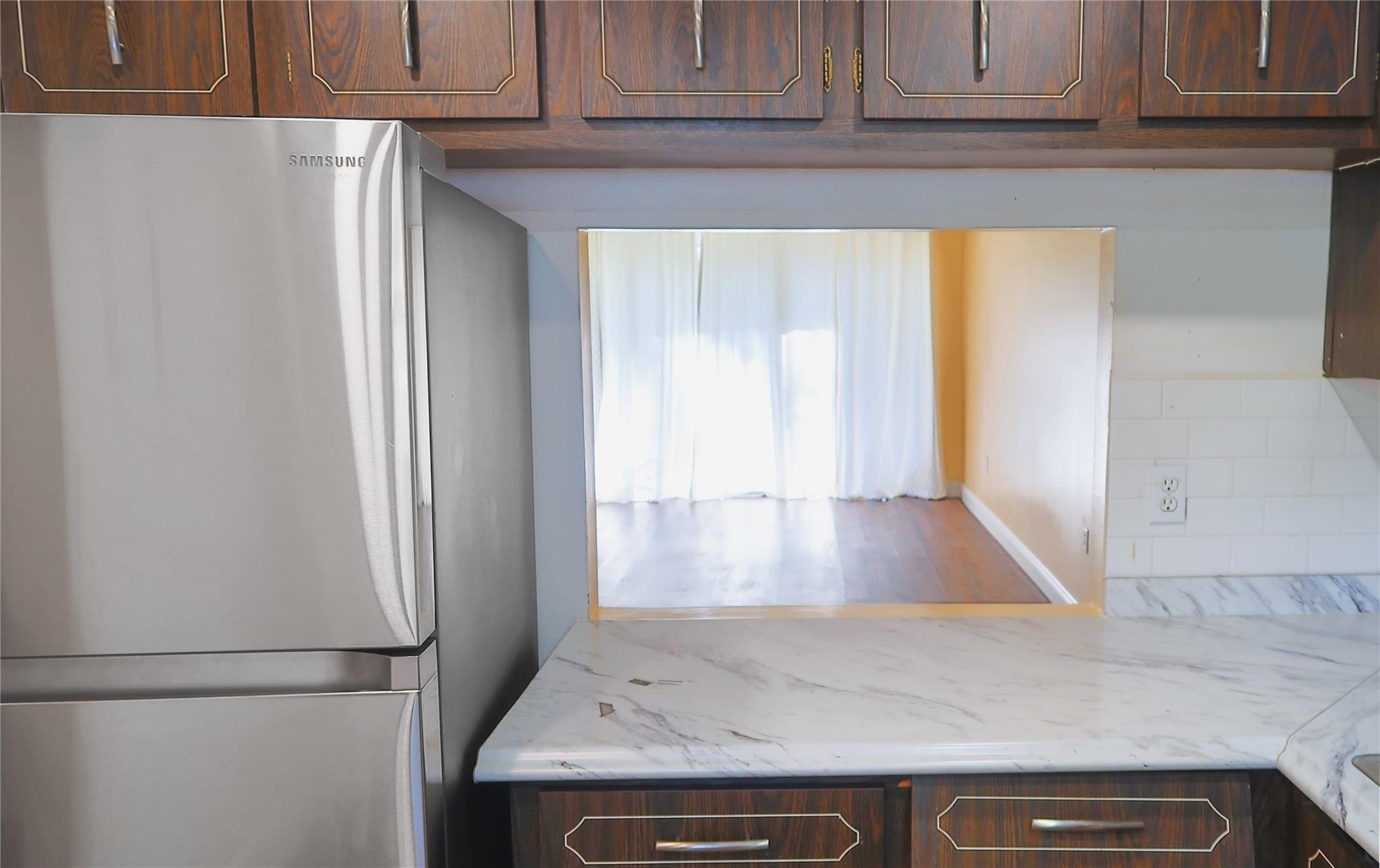 Sands Point - Residential