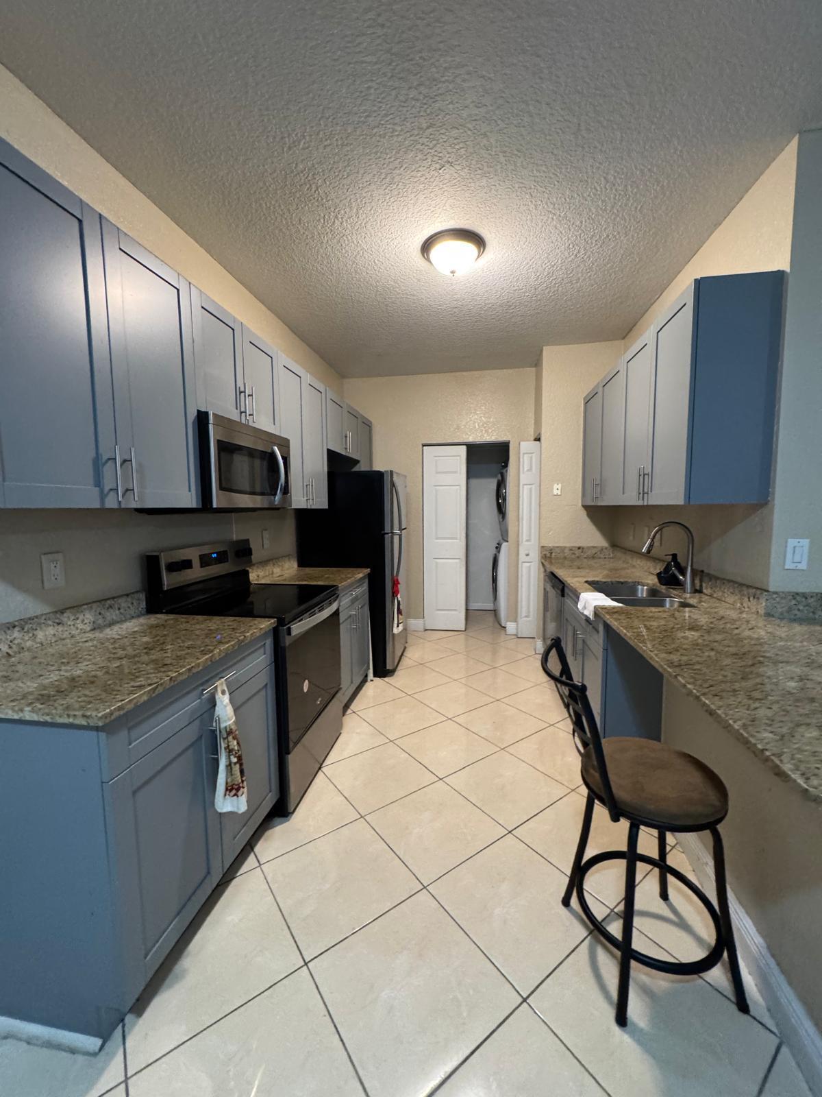 3549 Forest Hill Boulevard 25