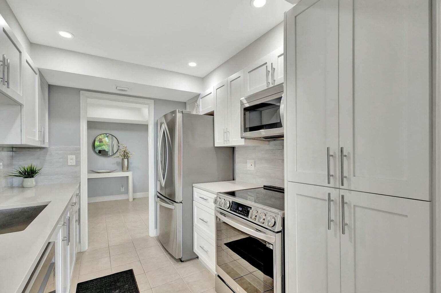 WATER GLADES CONDO - Residential