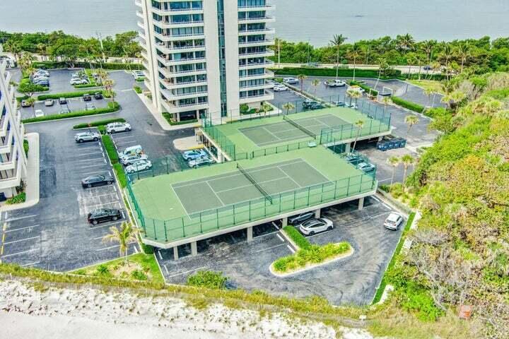 WATER GLADES CONDO - Residential