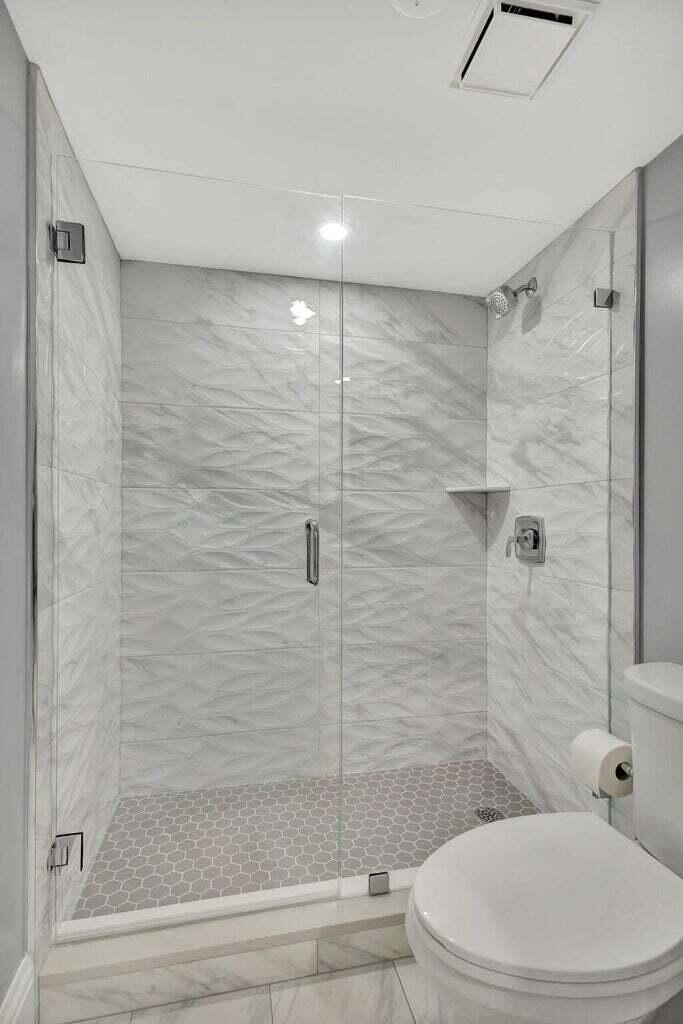 WATER GLADES CONDO - Residential