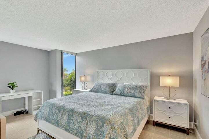 WATER GLADES CONDO - Residential