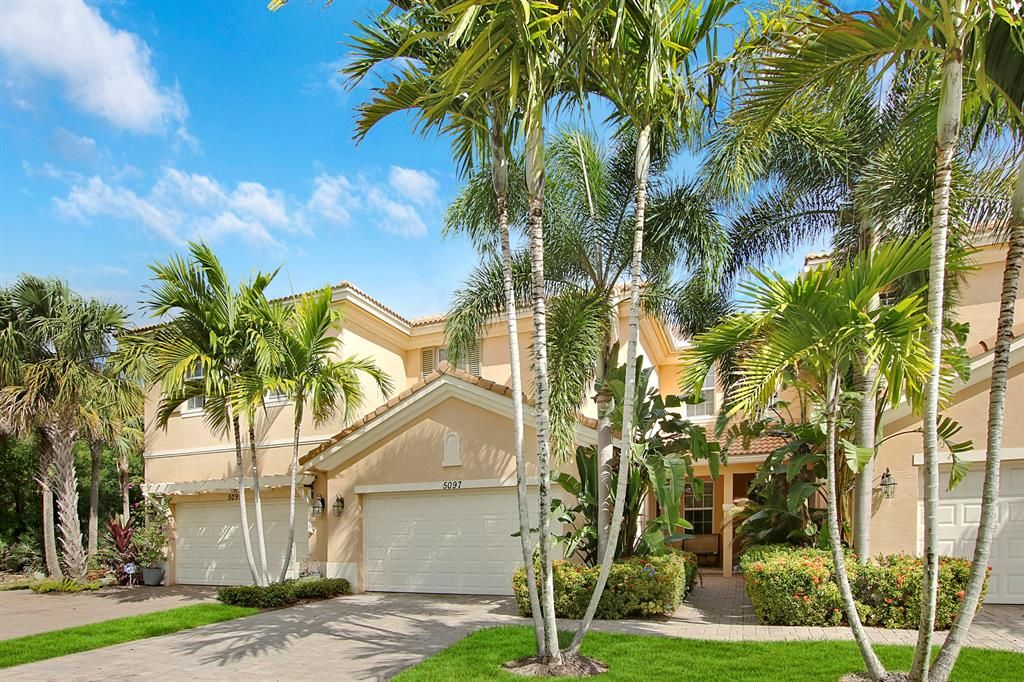 Photo of 5097 Dulce Court, Palm Beach Gardens, FL 33418 (MLS # R10700090)