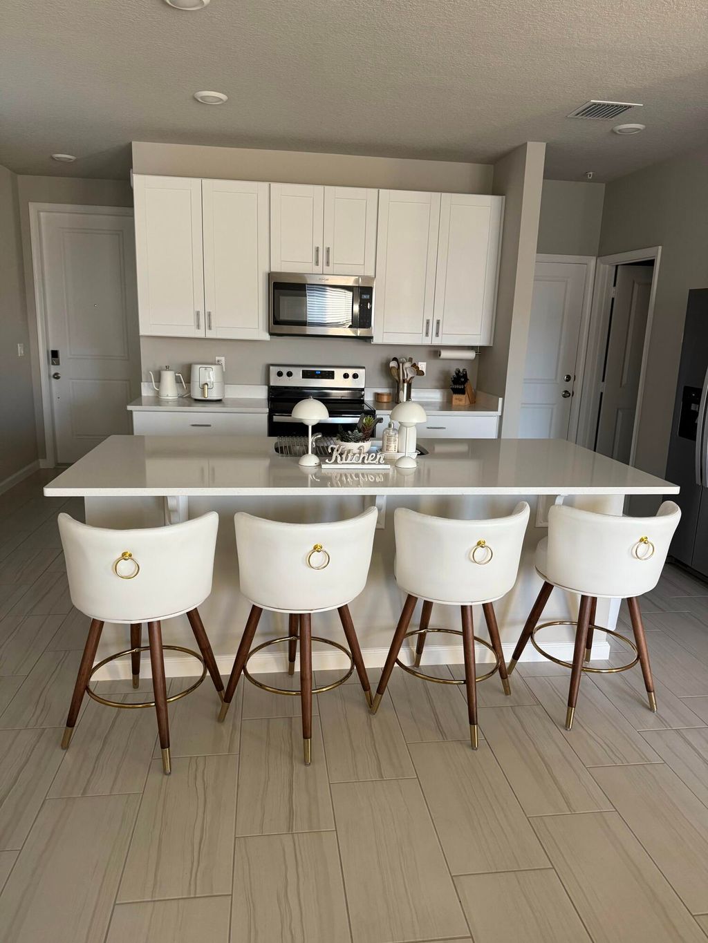 Photo of 389 Salisbury Circle, Fort Pierce, FL 34982 (MLS # R11169592)