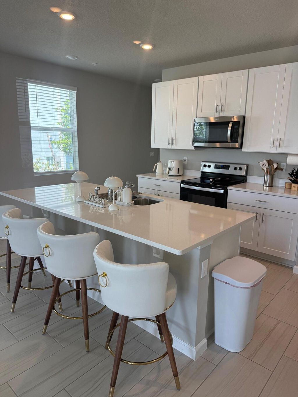 Photo of 389 Salisbury Circle, Fort Pierce, FL 34982 (MLS # R11169592)