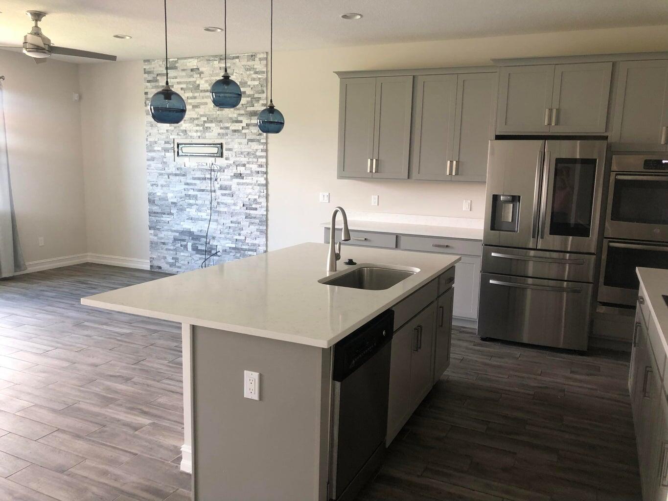 BOCA DUNES PUD - Residential Lease