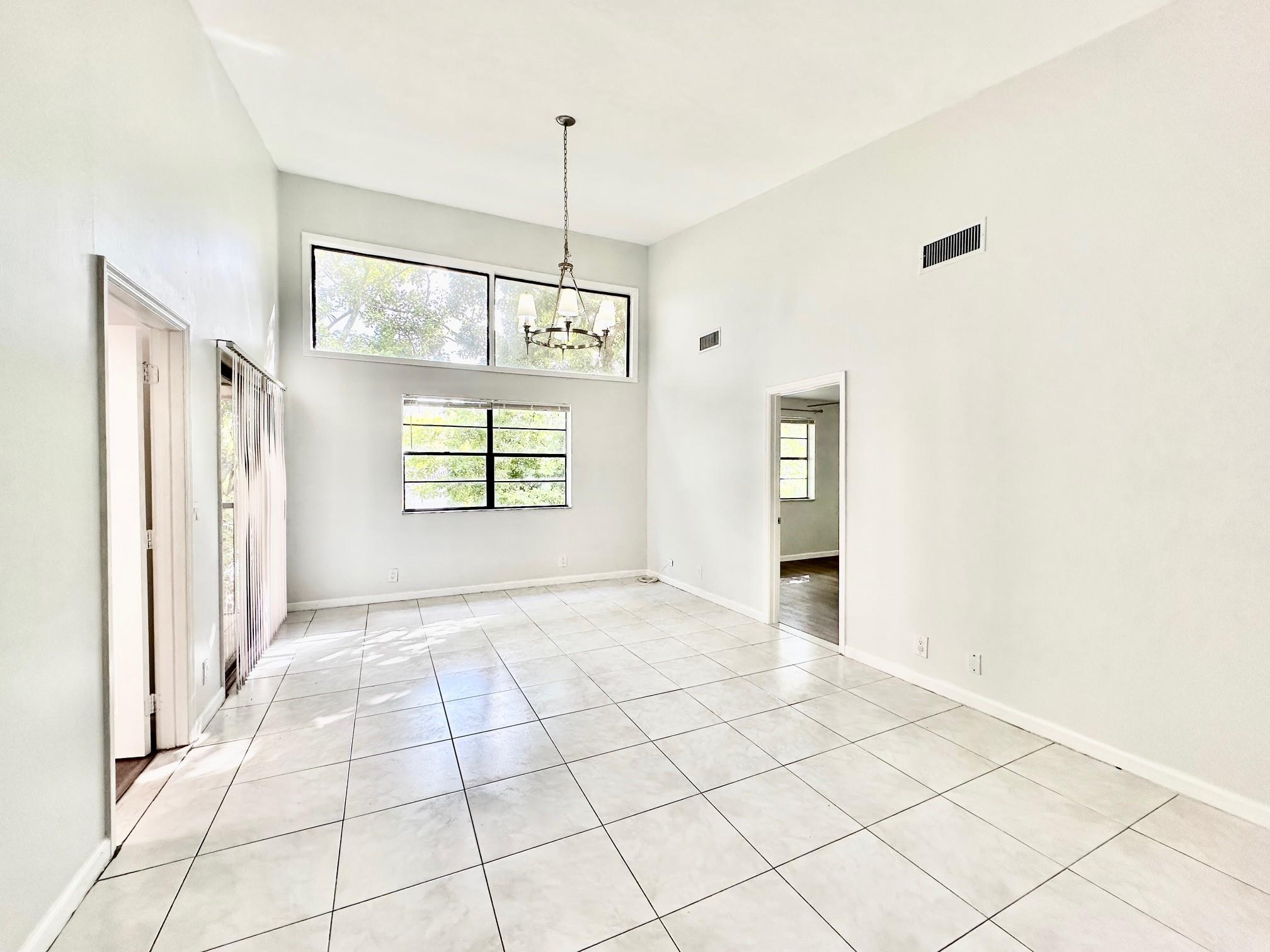 RAMBLEWOOD PLACE - Residential