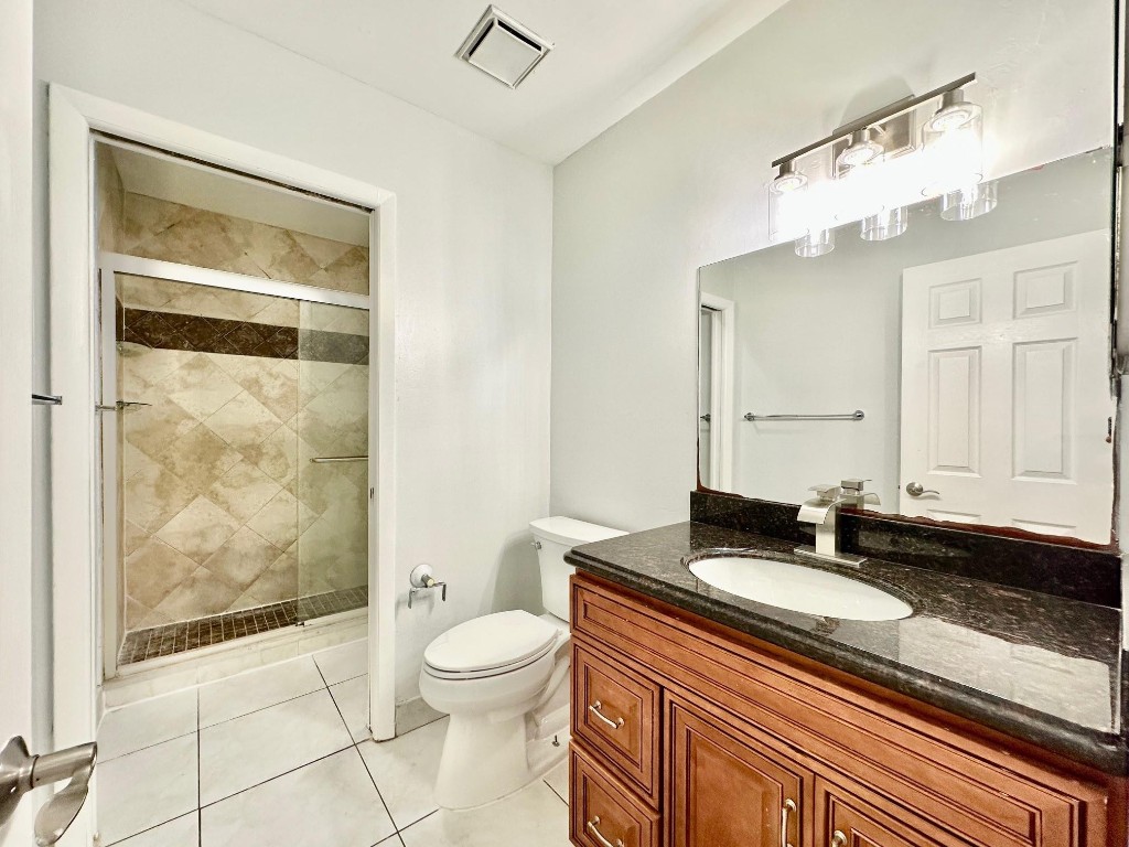 RAMBLEWOOD PLACE - Residential