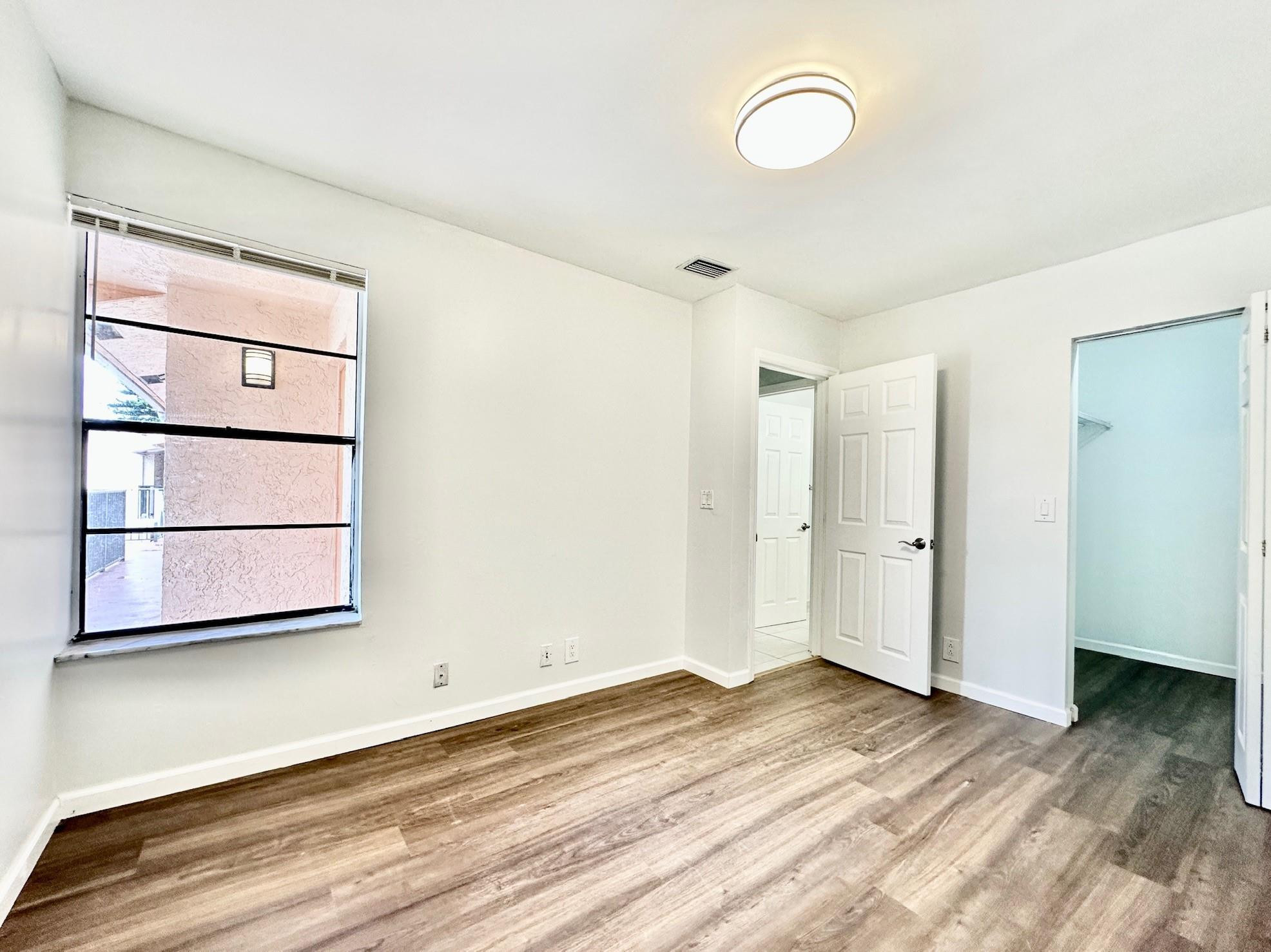 RAMBLEWOOD PLACE - Residential