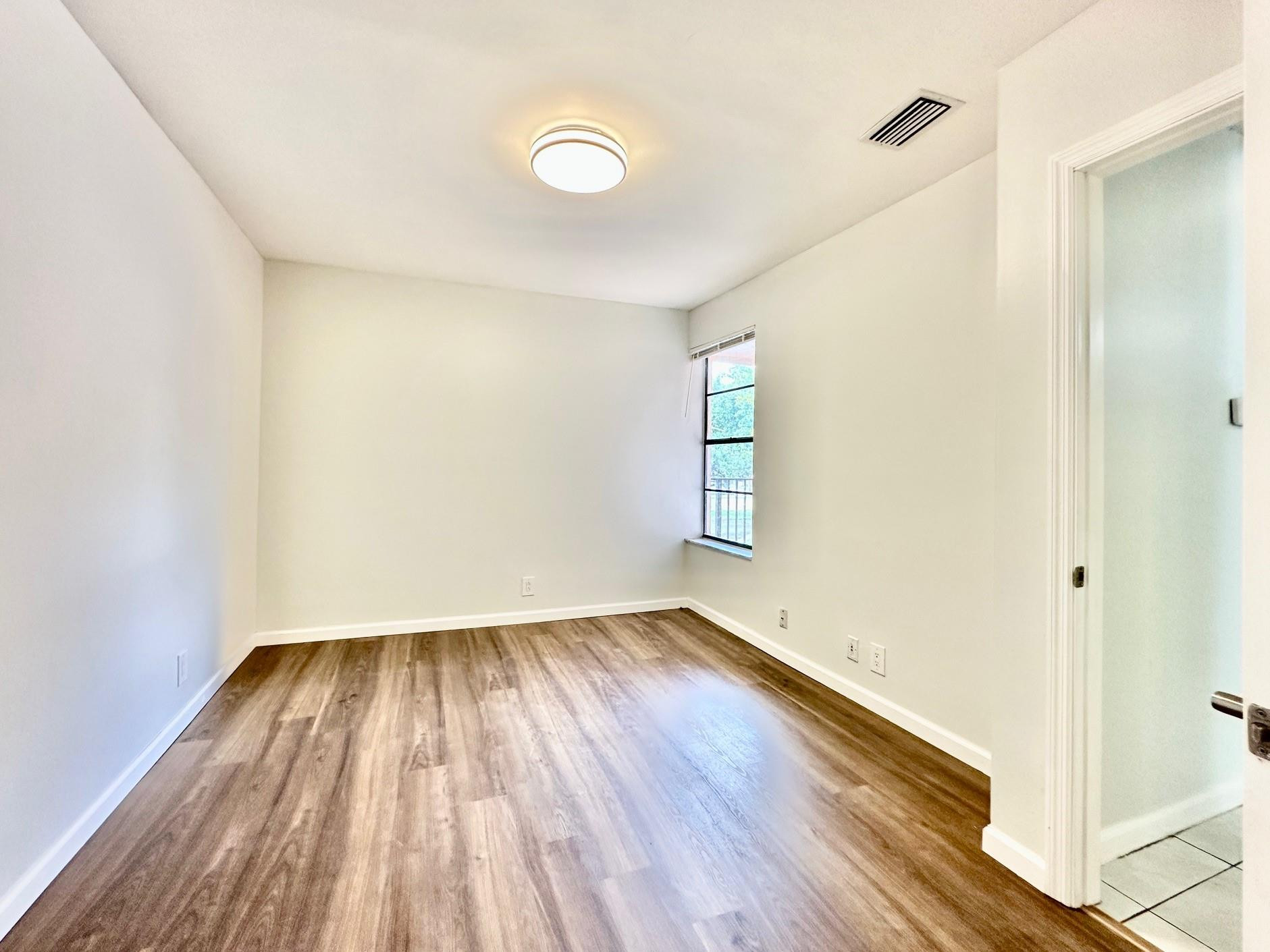 RAMBLEWOOD PLACE - Residential