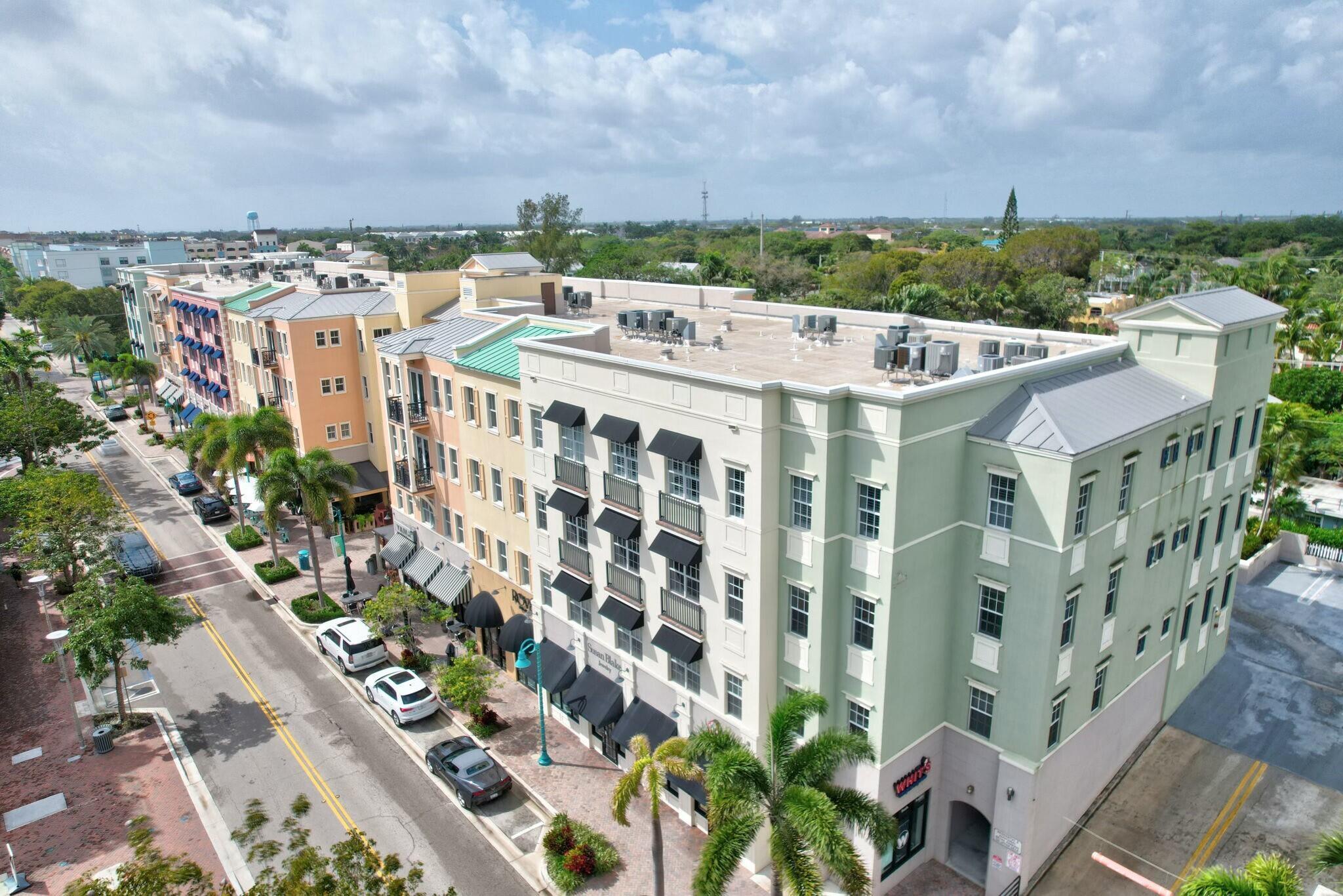 CITY WALK AT PINEAPPLE GR - Residential Lease