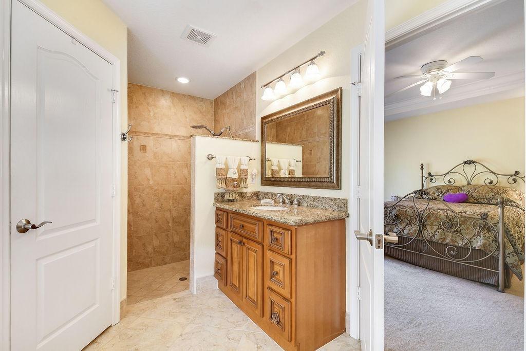 PORT ST LUCIE SECTION 12 - Residential Lease