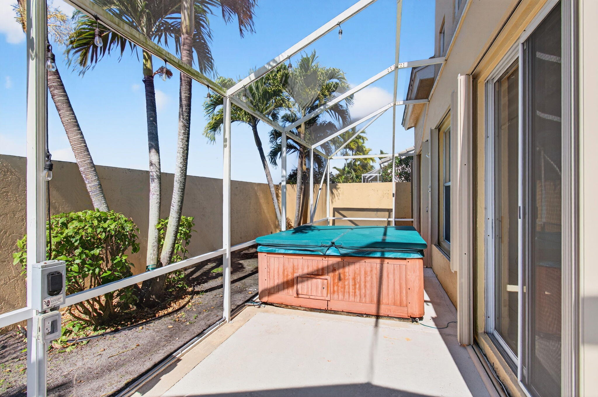 PALMS AT BOCA POINTE - Residential Lease