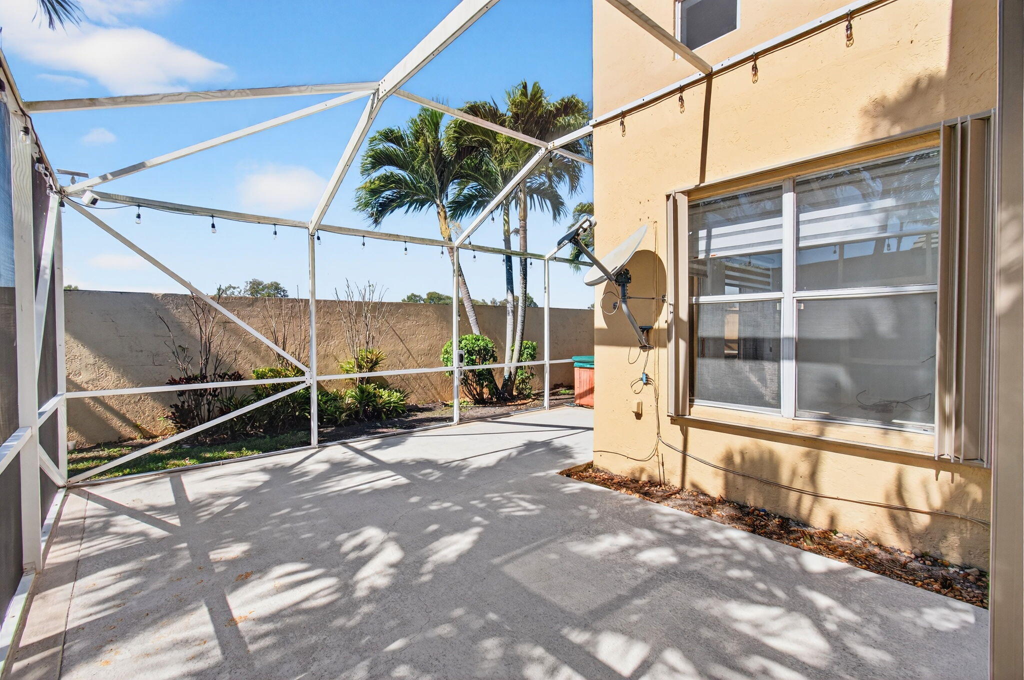 PALMS AT BOCA POINTE - Residential Lease