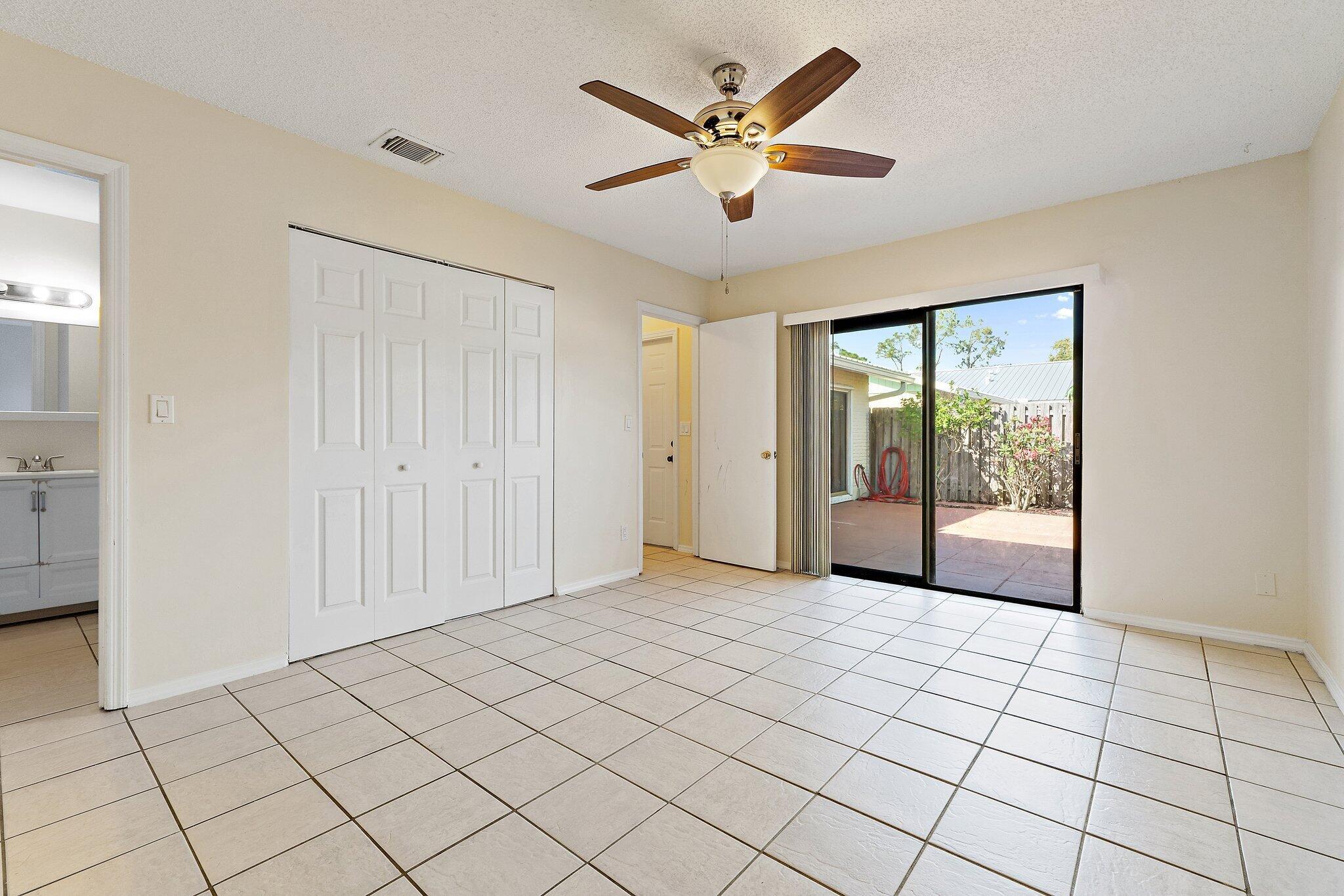 COVE PLACE - Residential