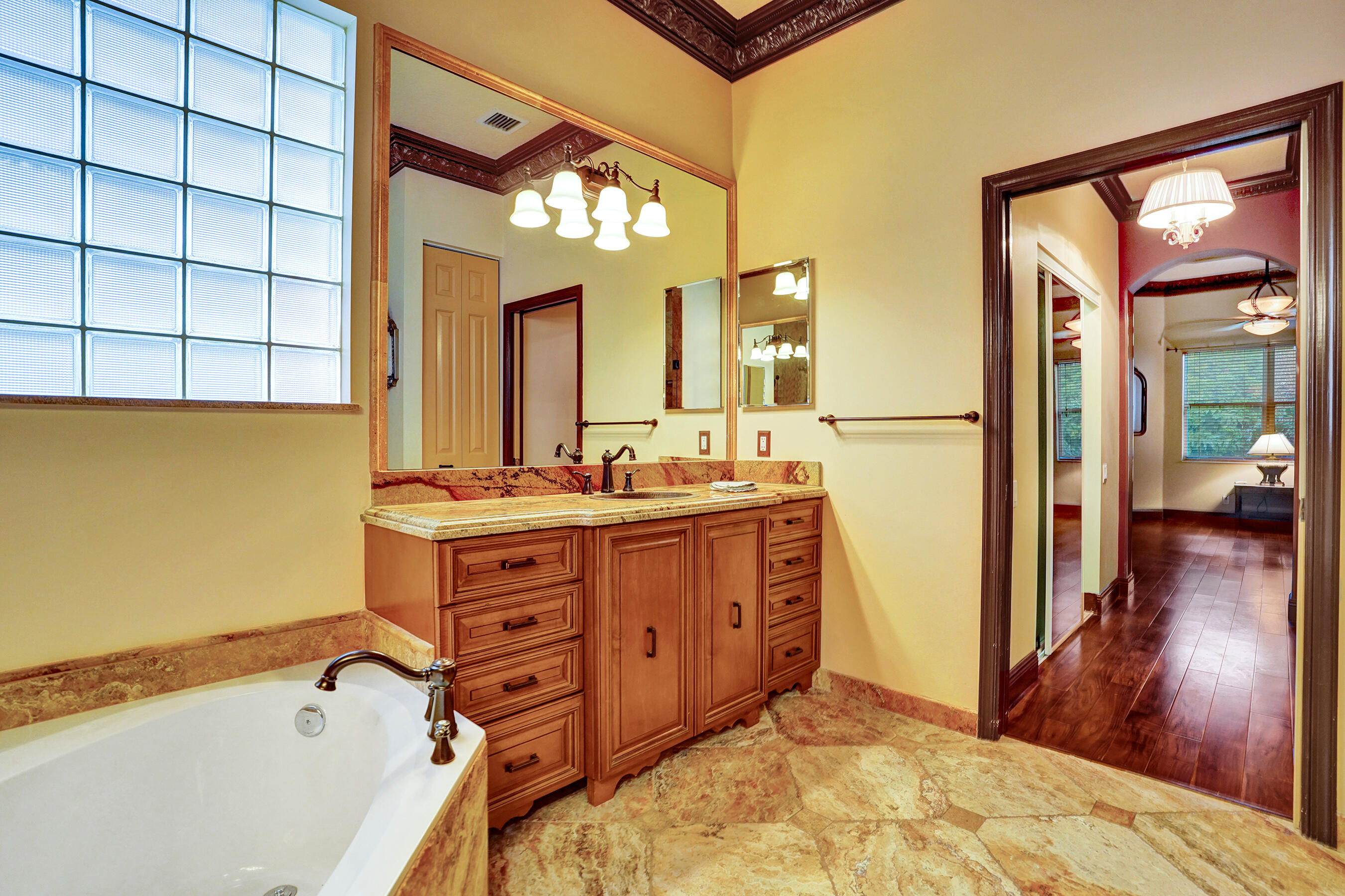 TOWNE PARK TR H - Residential