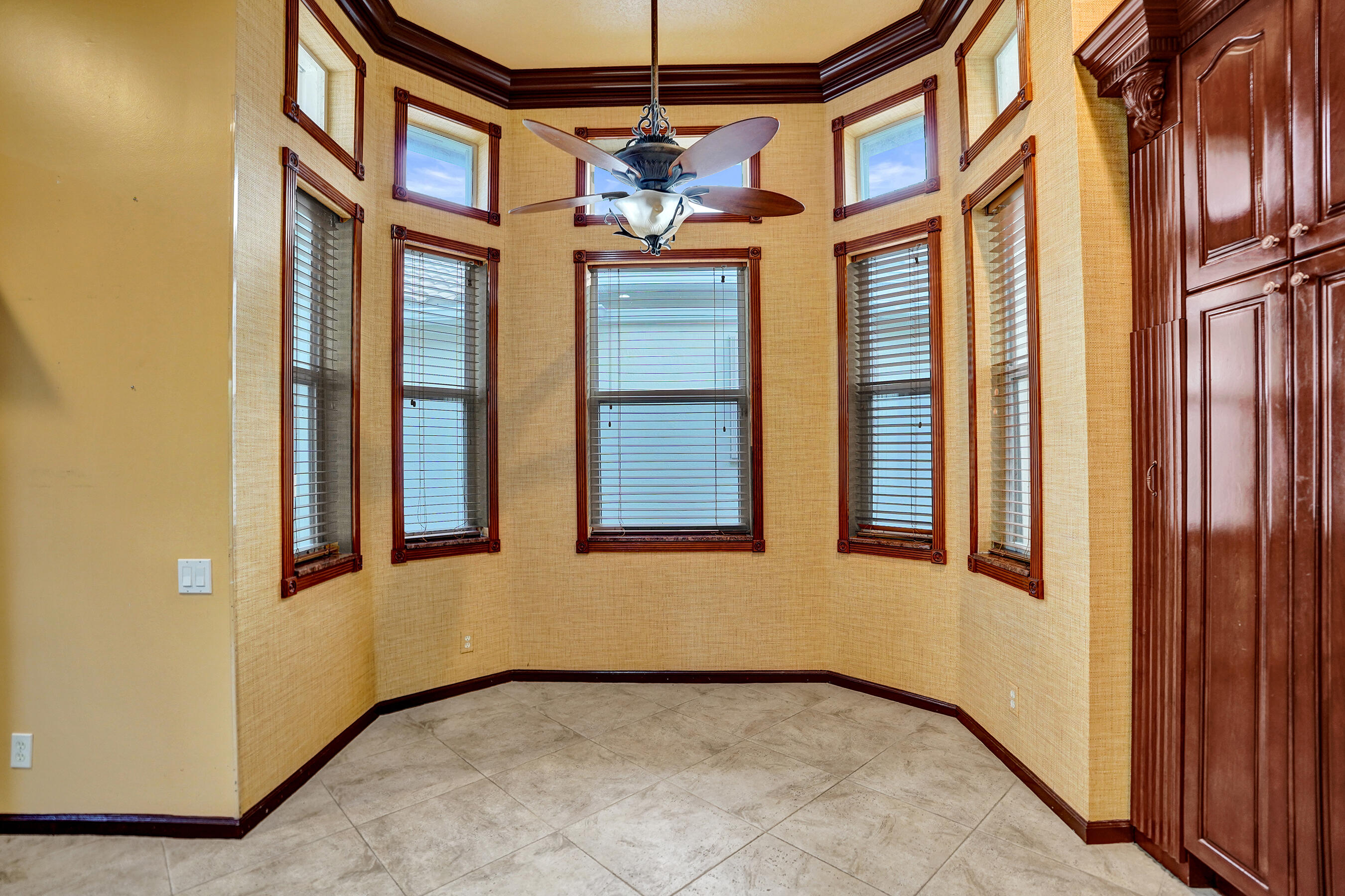 TOWNE PARK TR H - Residential