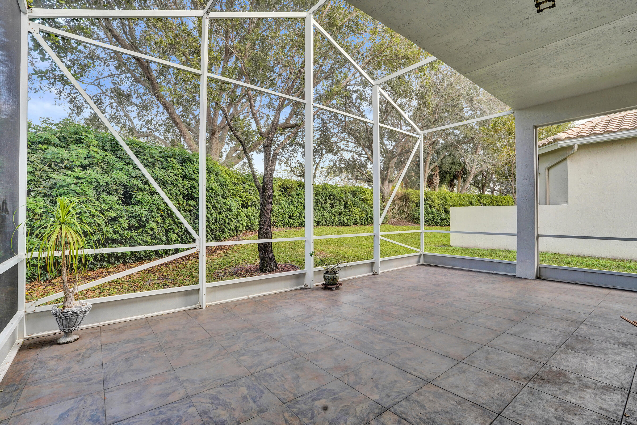 TOWNE PARK TR H - Residential