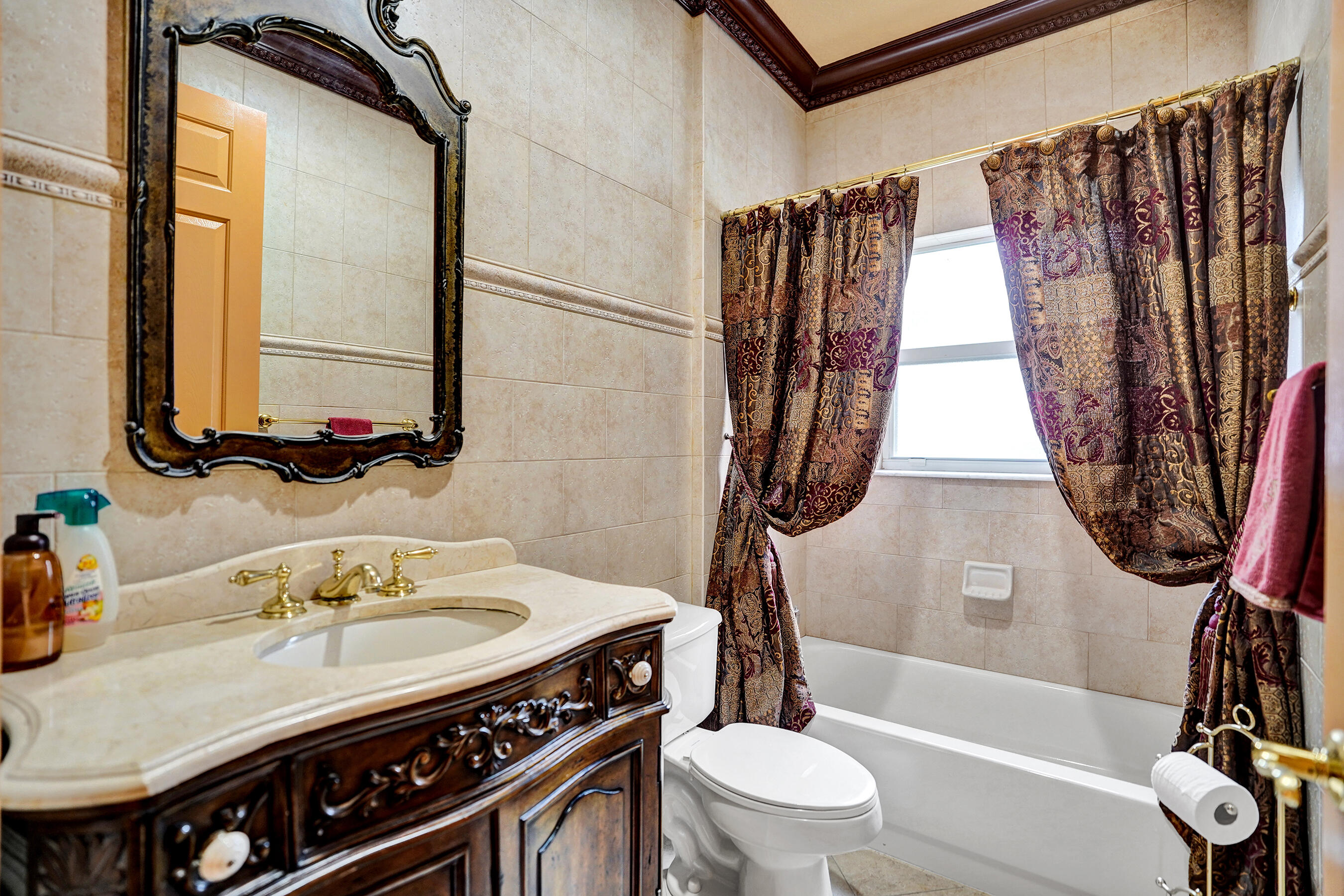 TOWNE PARK TR H - Residential