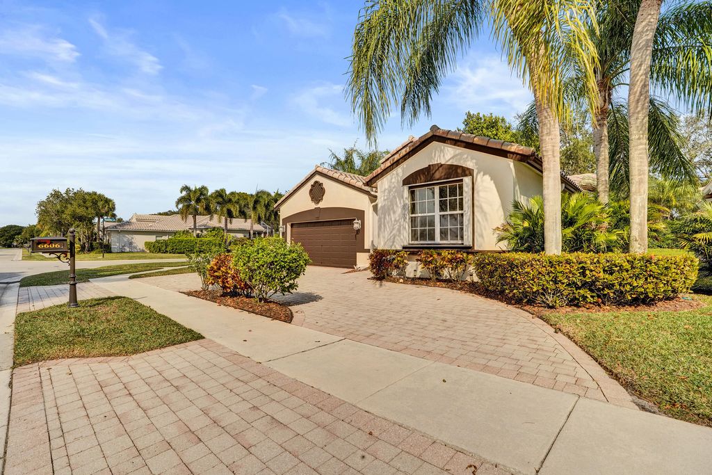 Photo of 6606 Turchino Drive, Lake Worth, FL 33467 (MLS # R11166484)