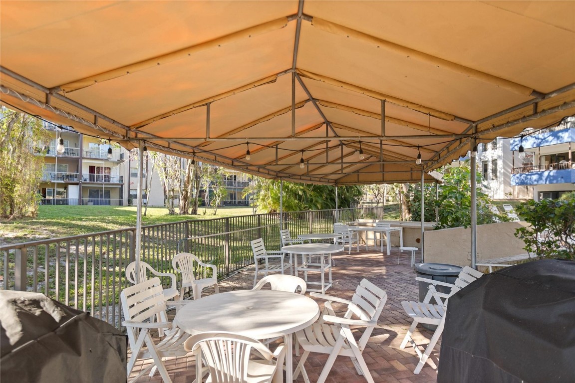 Falls of Inverrary - Residential