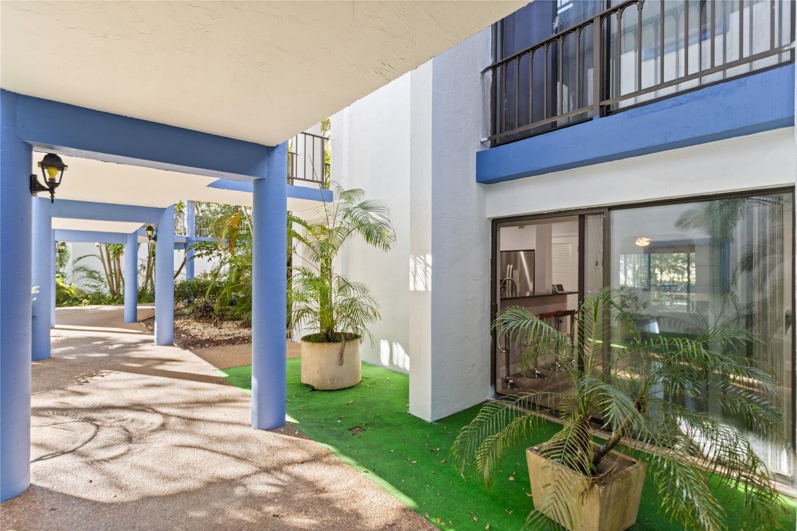 Falls of Inverrary - Residential