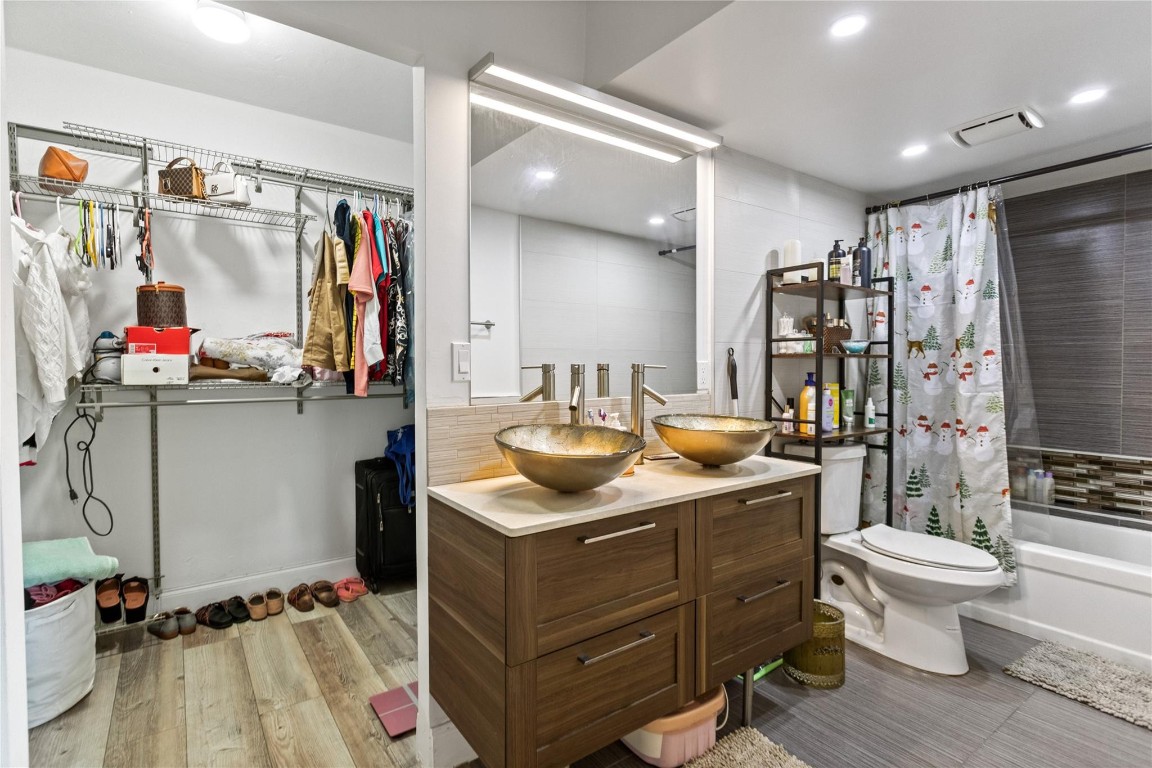 Falls of Inverrary - Residential