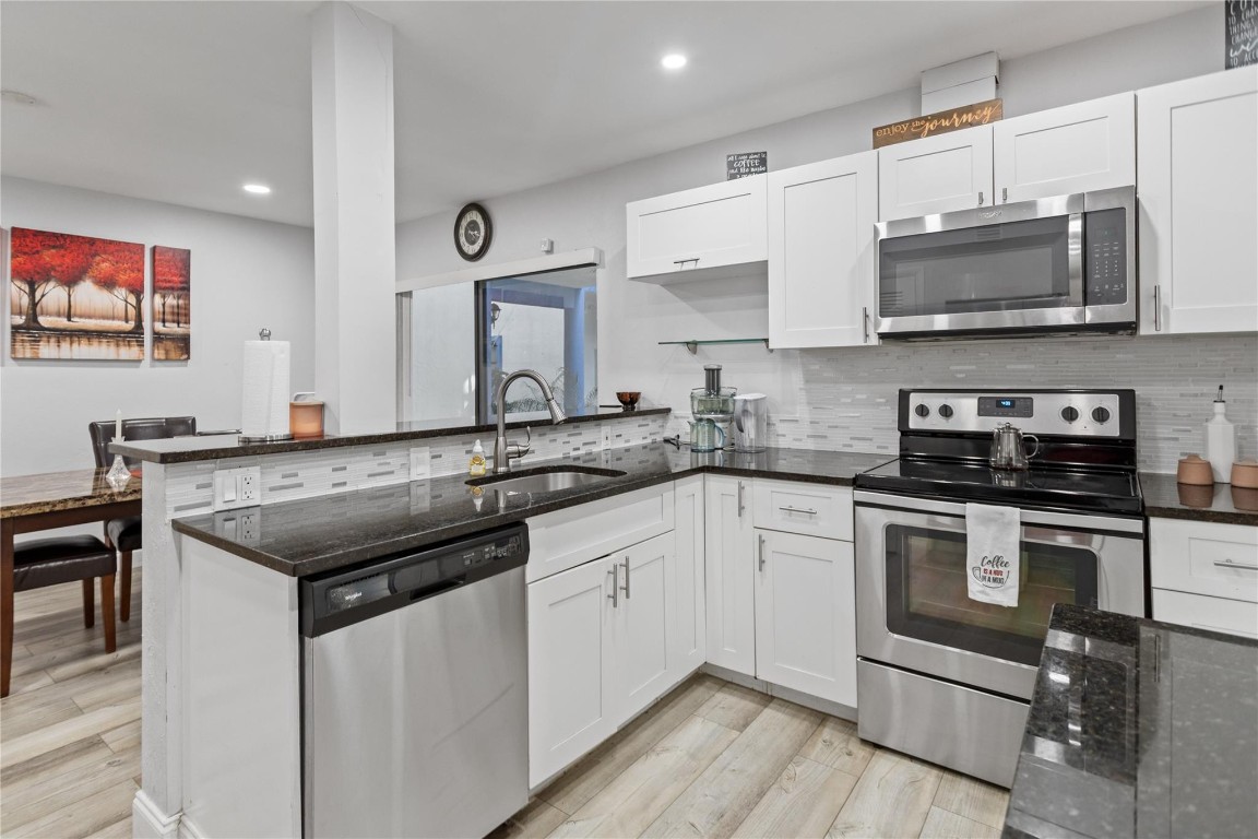 Falls of Inverrary - Residential