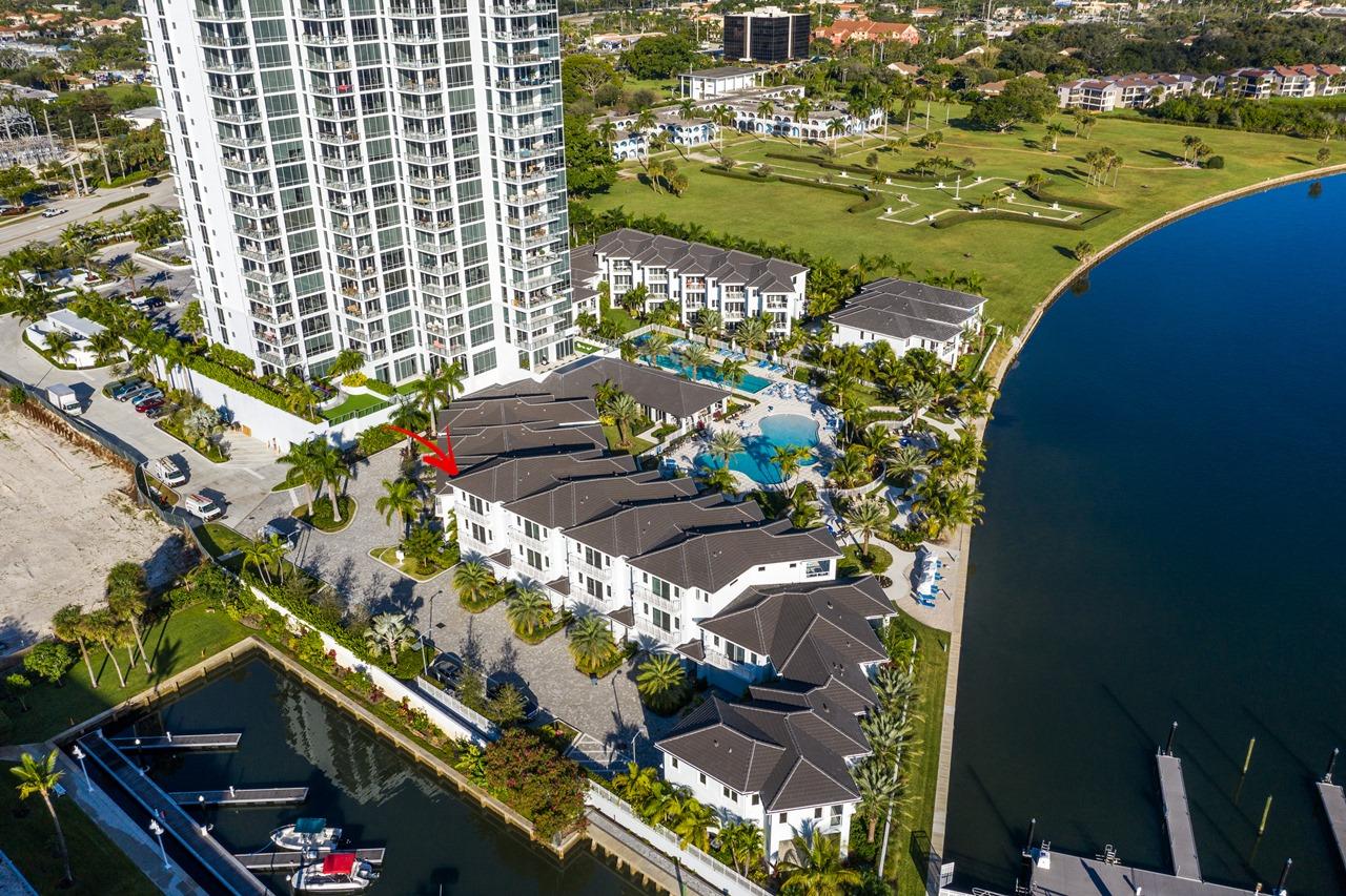 WATER CLUB NORTH PALM BEA - Residential
