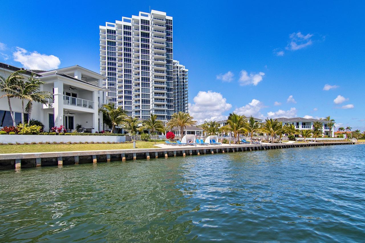 WATER CLUB NORTH PALM BEA - Residential