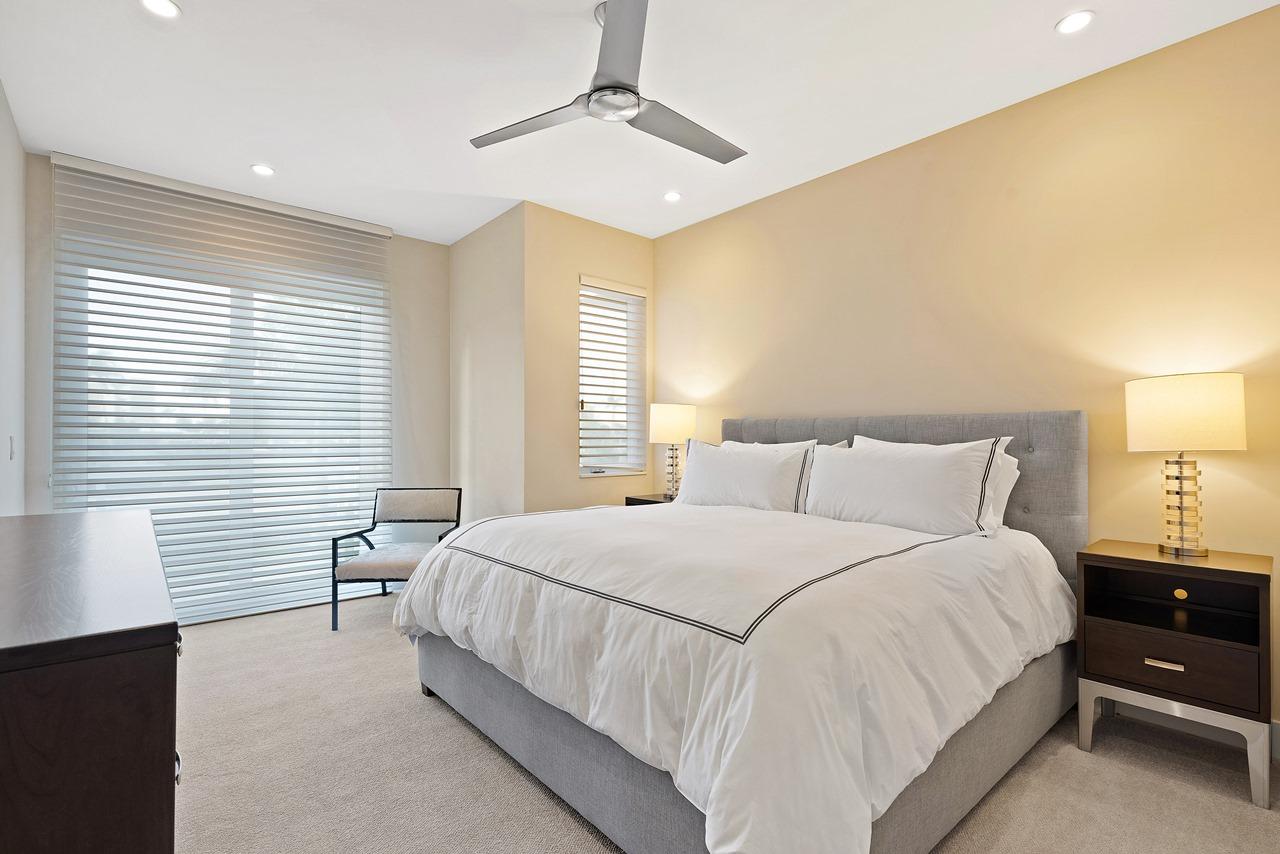 WATER CLUB NORTH PALM BEA - Residential