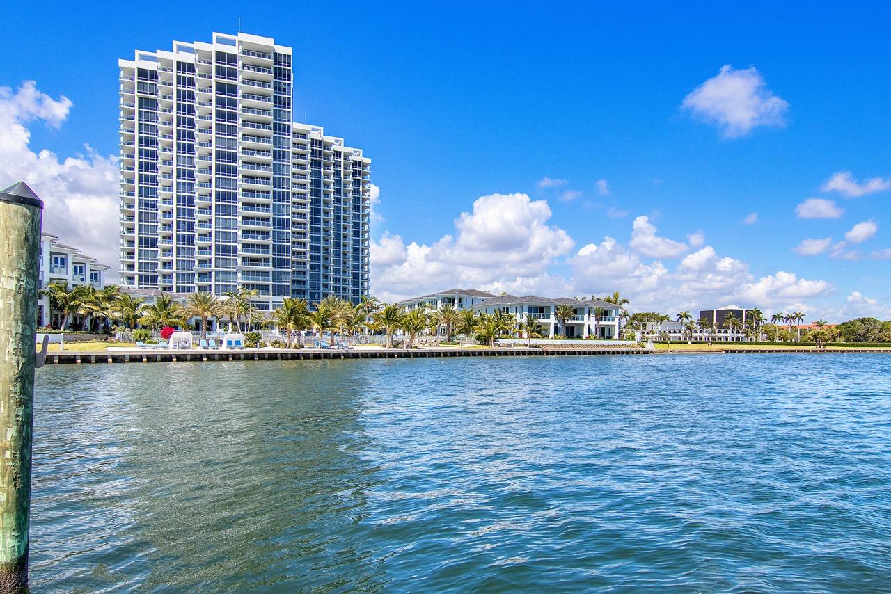 WATER CLUB NORTH PALM BEA - Residential