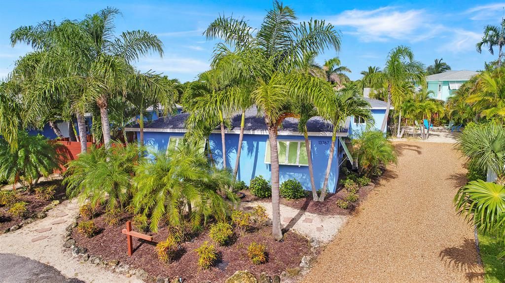 Photo of 13767 Oleander Avenue #E, Juno Beach, FL 33408 (MLS # R10791917)