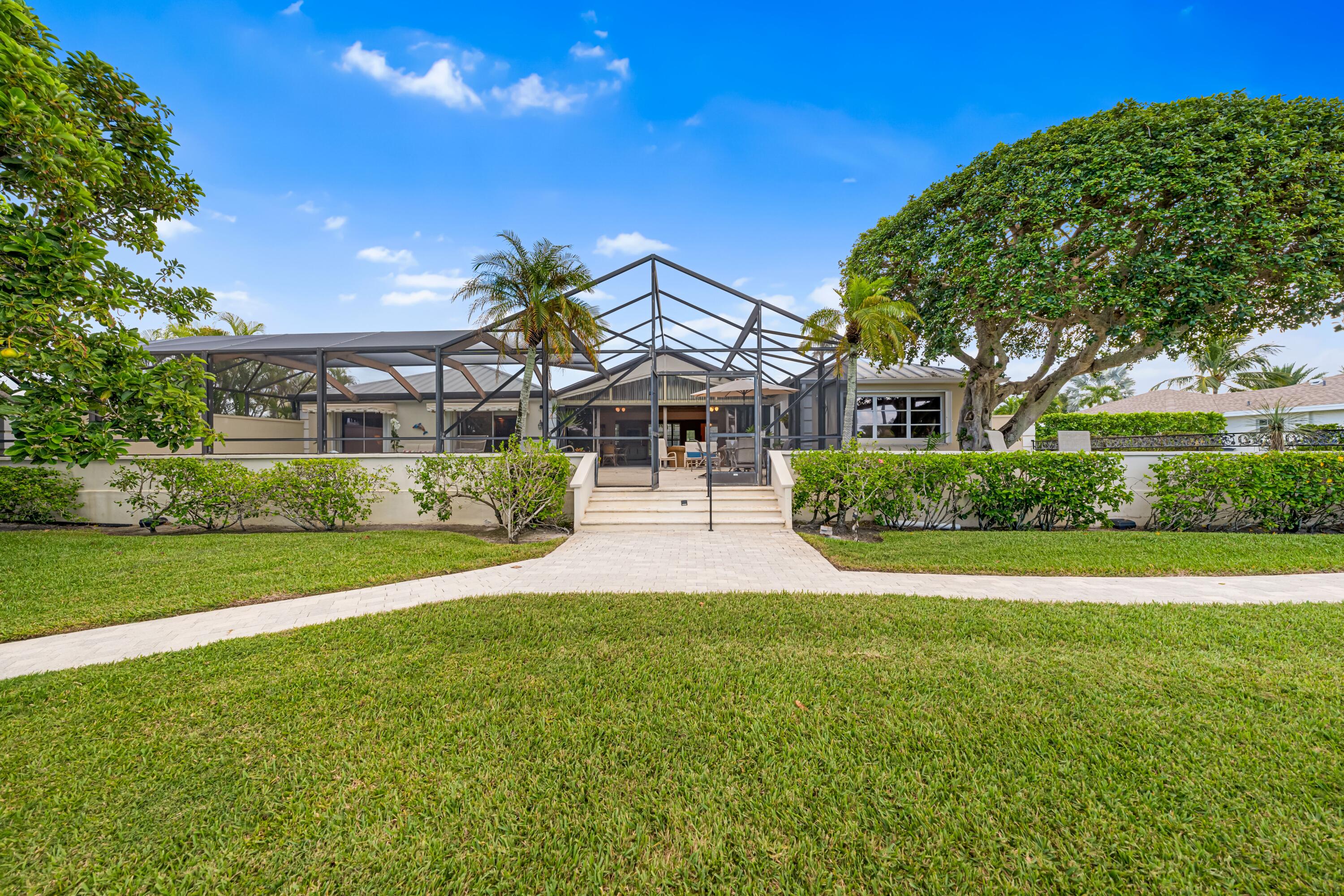 JUPITER INLET BEACH COLONY - Residential