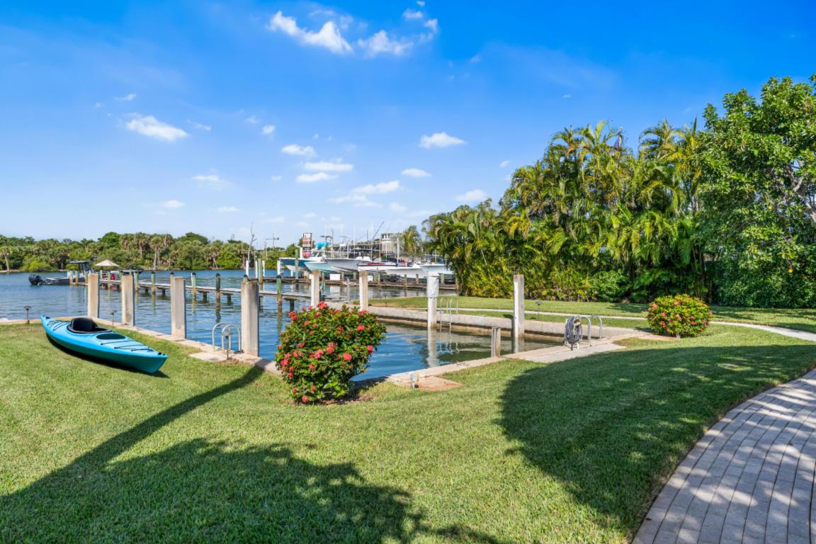 JUPITER INLET BEACH COLONY - Residential