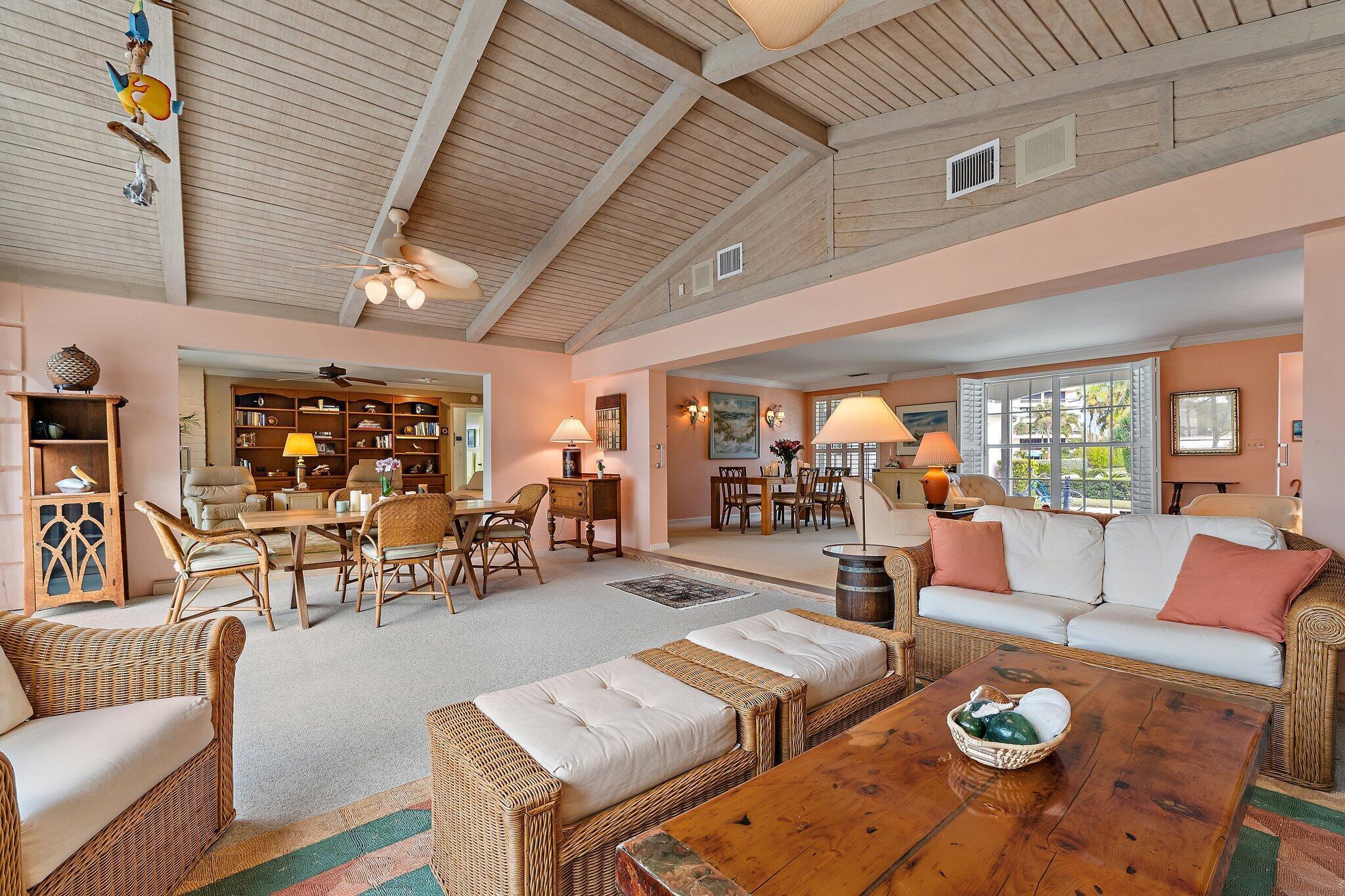 JUPITER INLET BEACH COLON - Residential