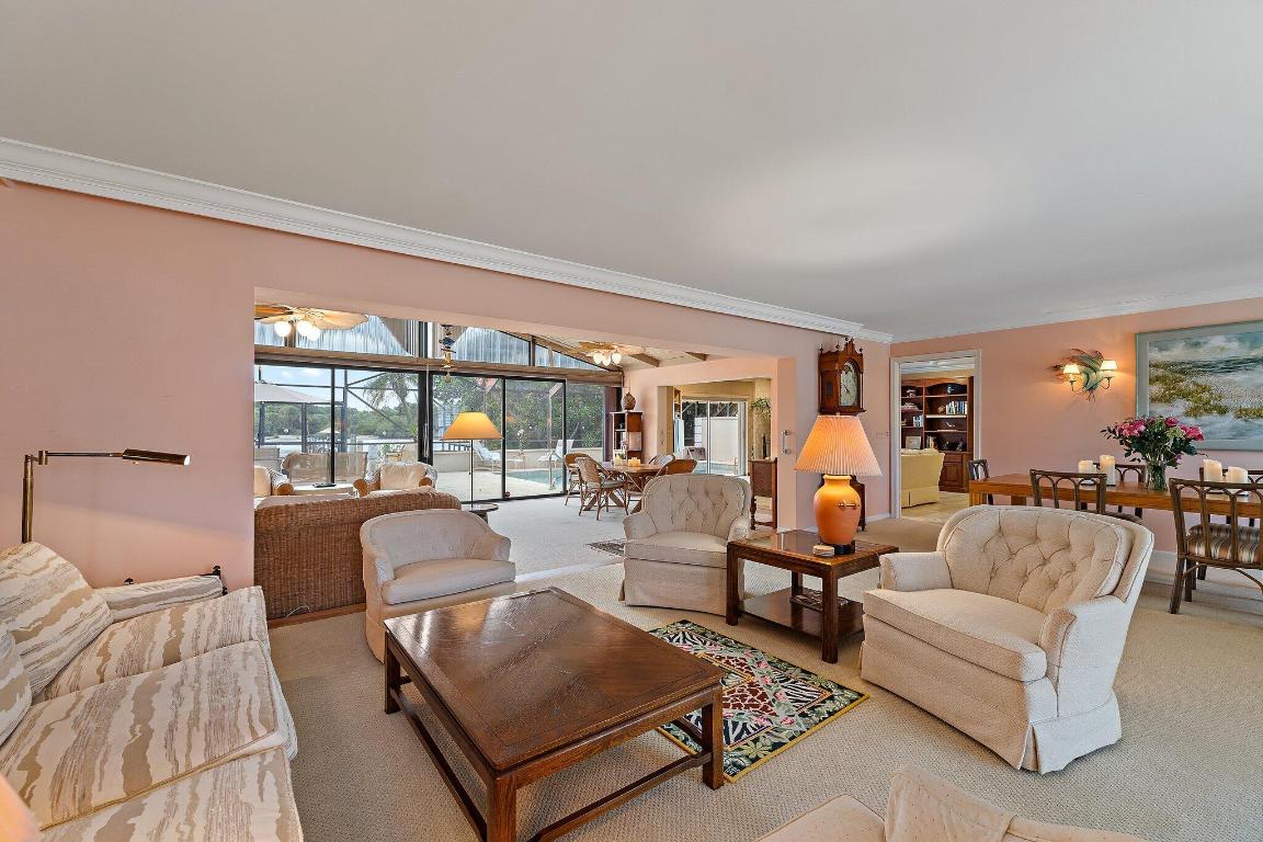 JUPITER INLET BEACH COLONY - Residential