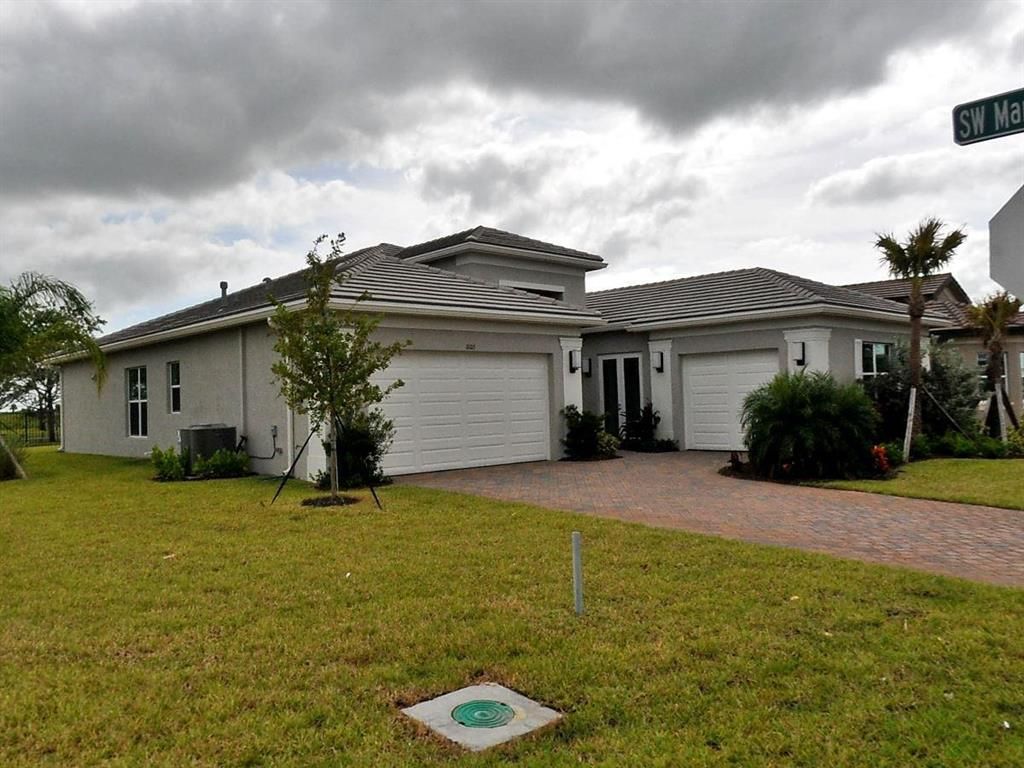 Photo of 11967 SW Whitewater Falls Court Ct, Port Saint Lucie, FL 34987 (MLS # R10834663)