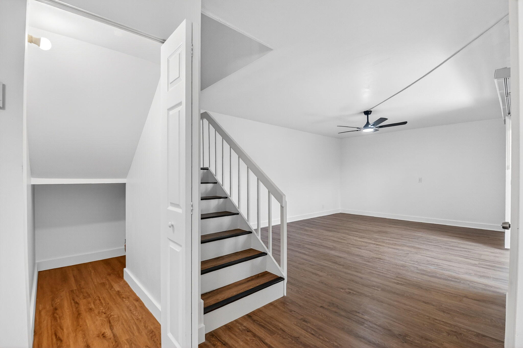 LAKEWOOD OF PALM SPRINGS - Residential Lease