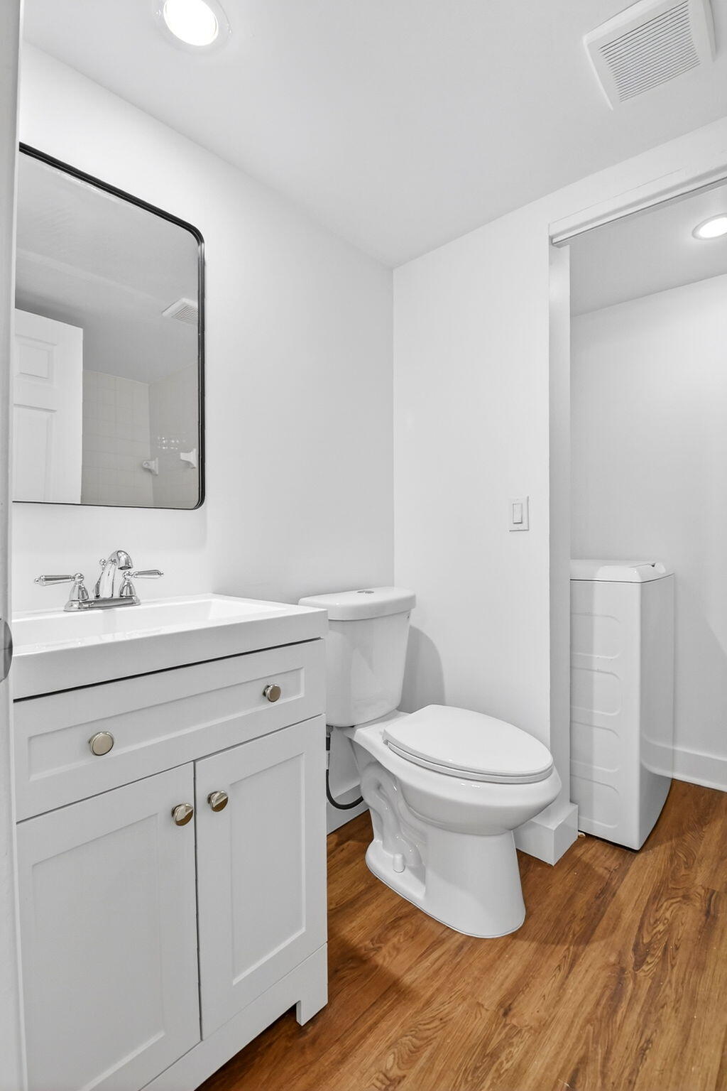 LAKEWOOD OF PALM SPRINGS - Residential Lease